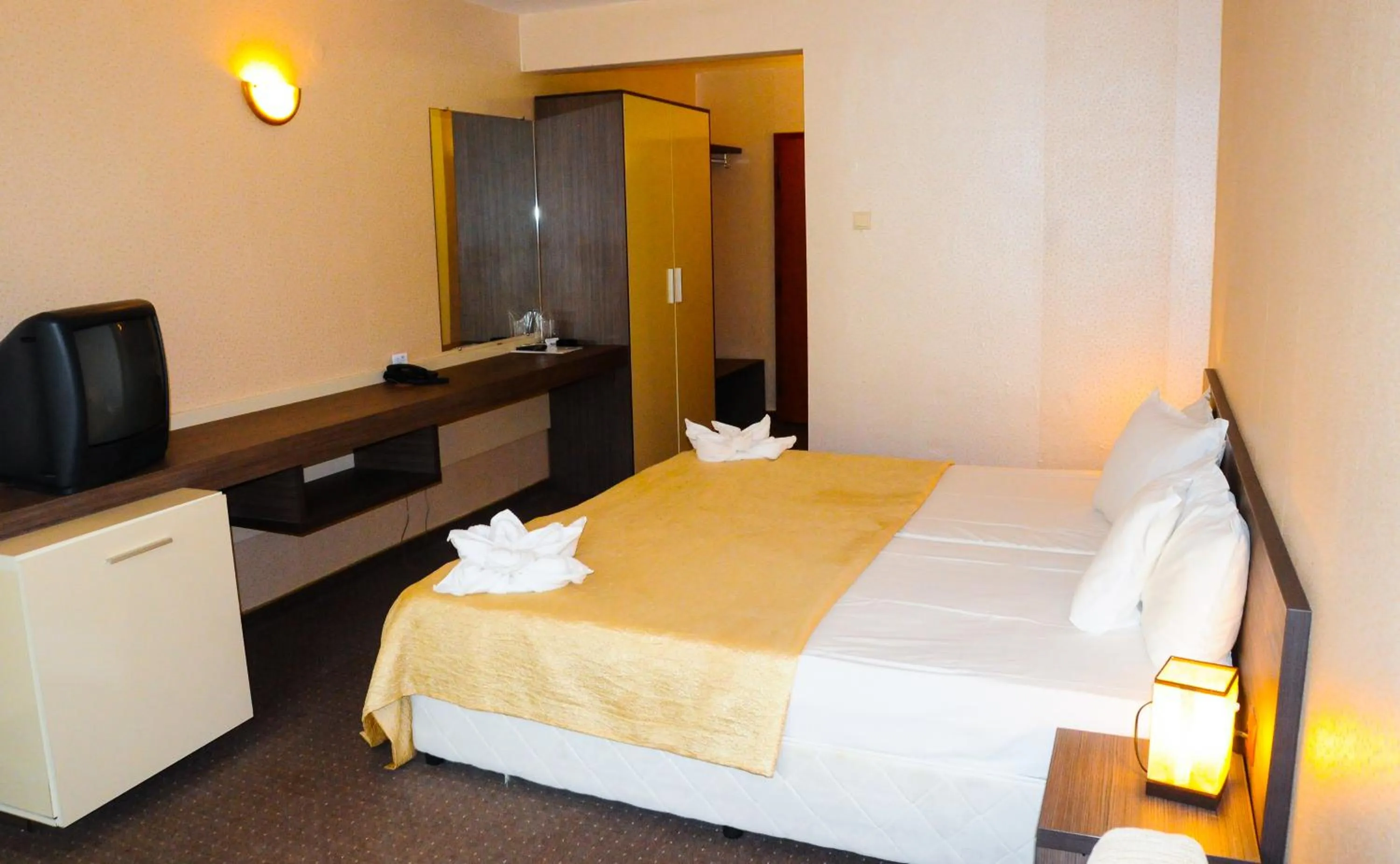 Double Room with Sofa Bed (2 Adults + 2 Children) in Flagman Hotel