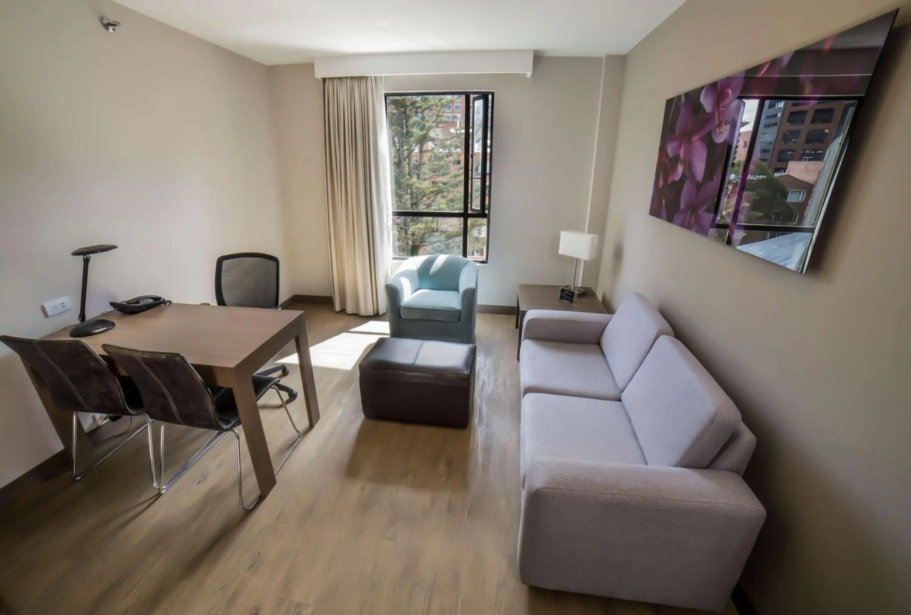 Suite with Two Double Beds - Non-Smoking in Embassy Suites by Hilton Bogotá - Rosales