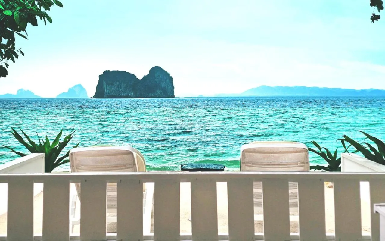 Beach Front Room in Koh Hai Fantasy Resort & Spa