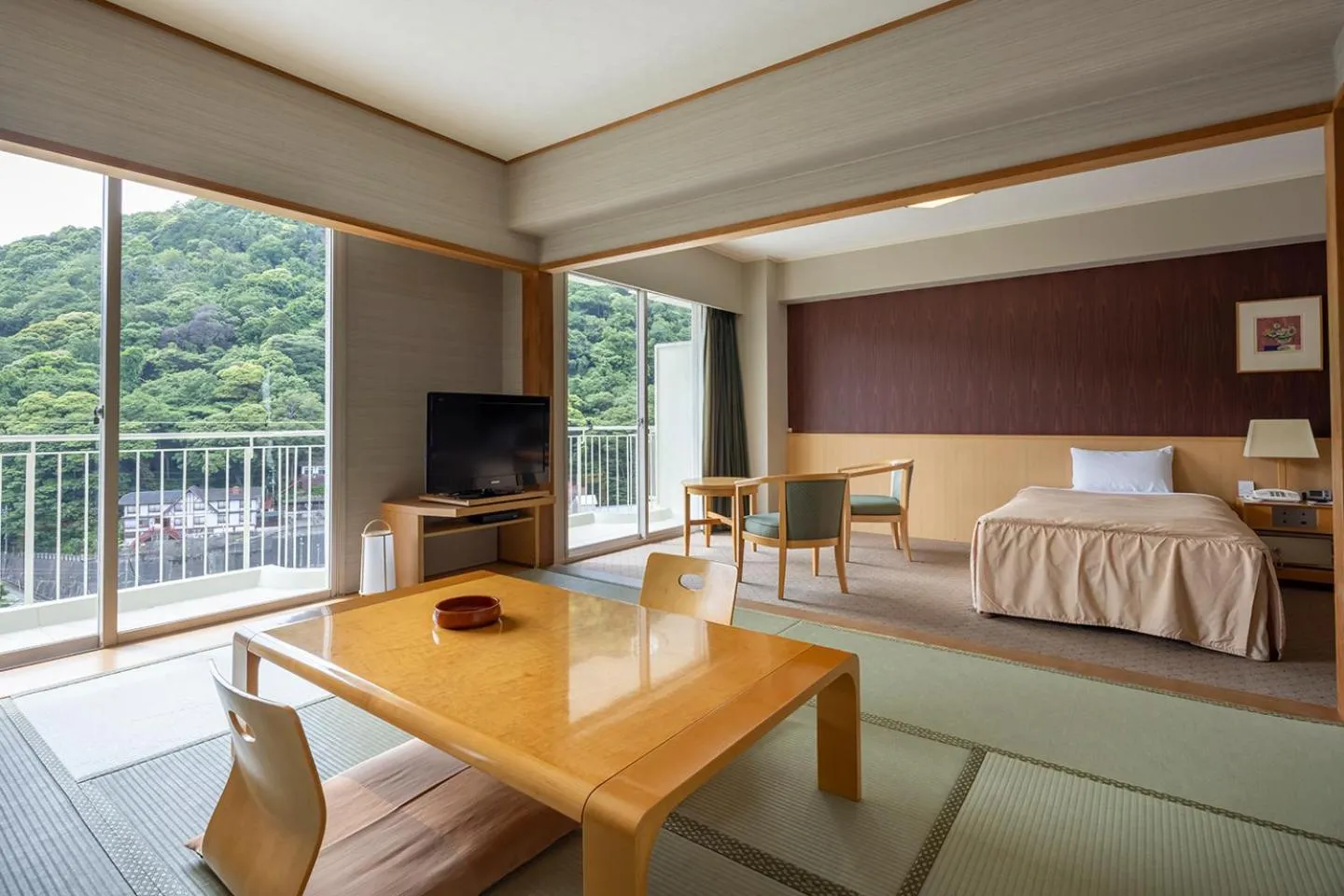 【Main Building】 Japanese Western Style Room - Non-Smoking in Yumoto Fujiya Hotel