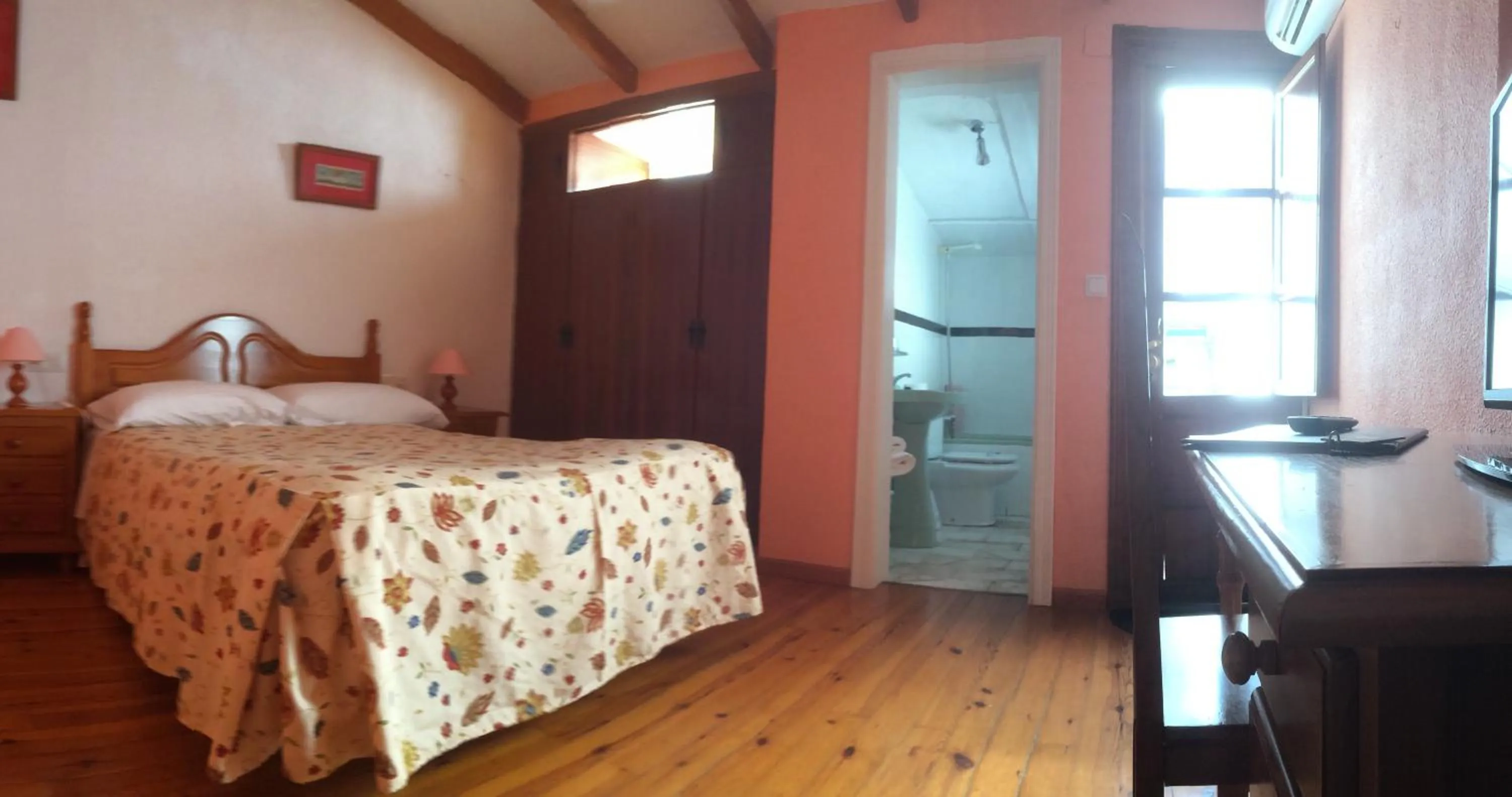 Double or Twin Room in Hotel Hermanos Macias