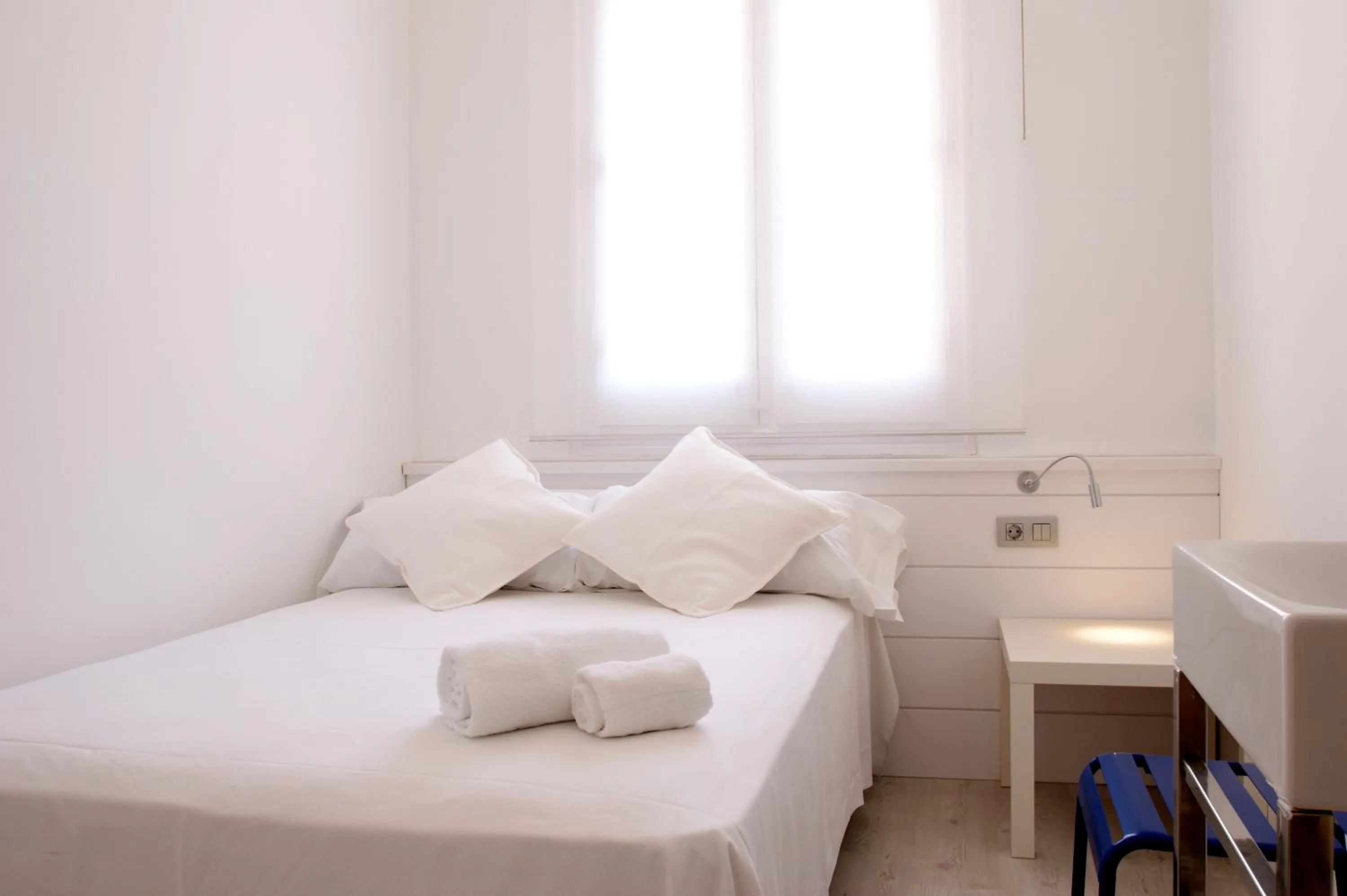 Double Room with Shared Bathroom in Express by gaiarooms