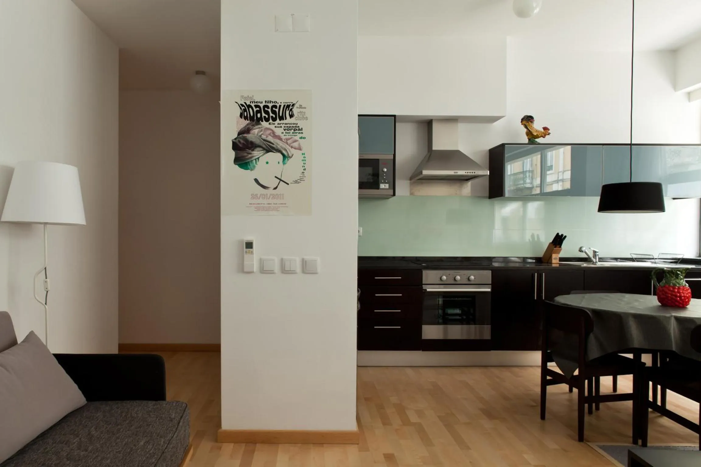 One-Bedroom Apartment - Duplex in The Lisbonaire Apartments