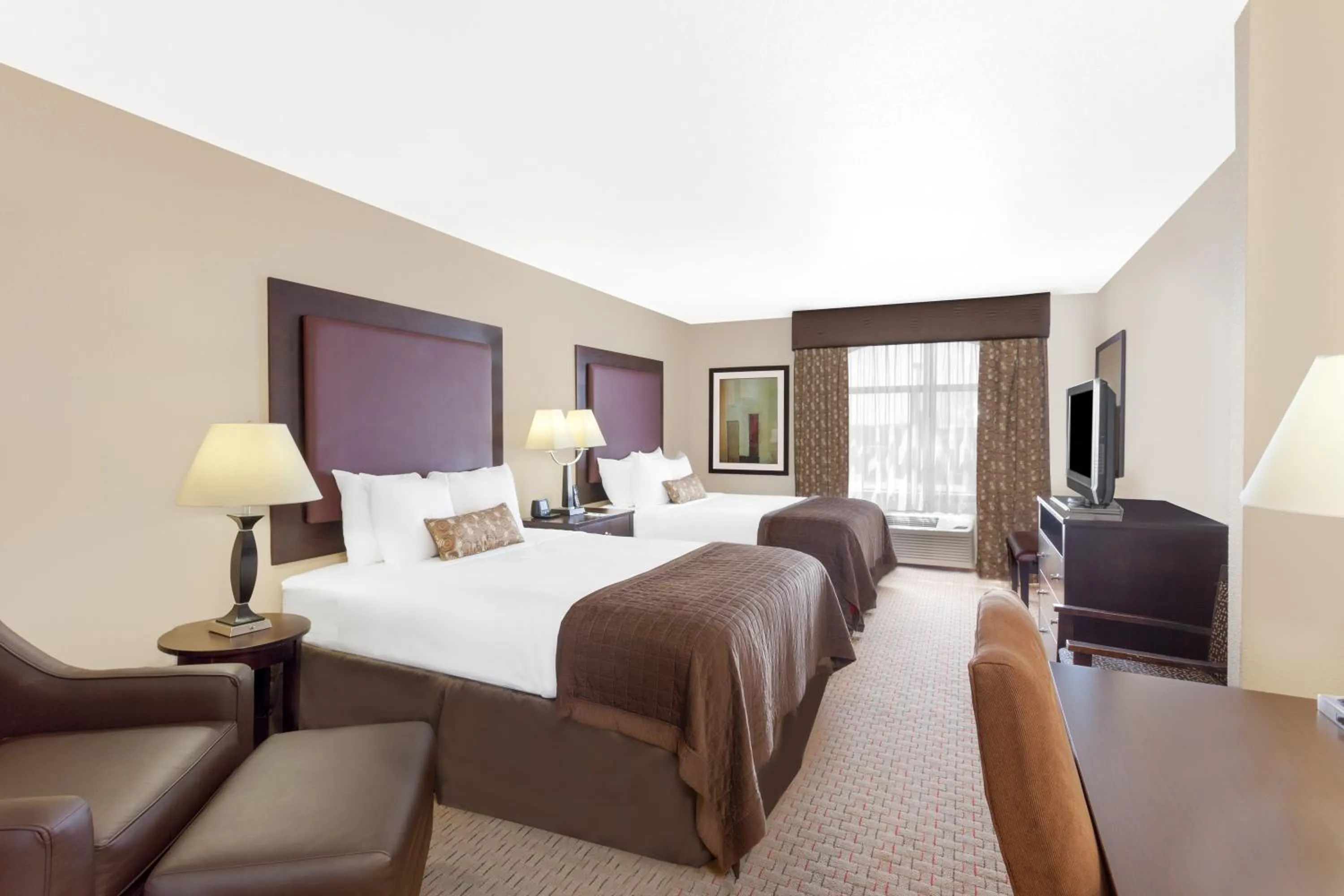 Queen Room with Two Queen Beds - Non-Smoking in Wingate by Wyndham Yuma