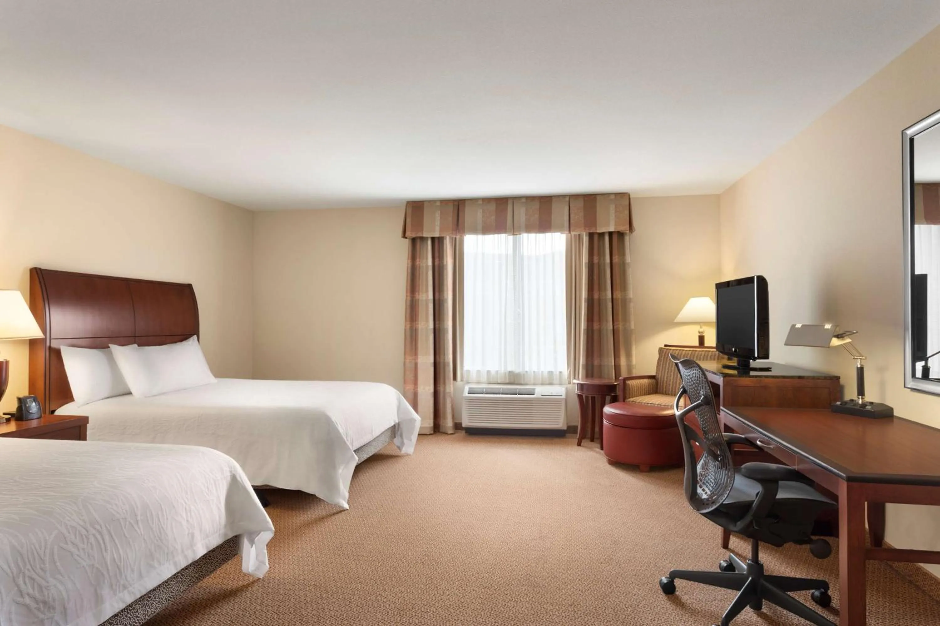 Queen Room with Two Queen Beds - Mobility and Hearing Access in Hilton Garden Inn Bartlesville