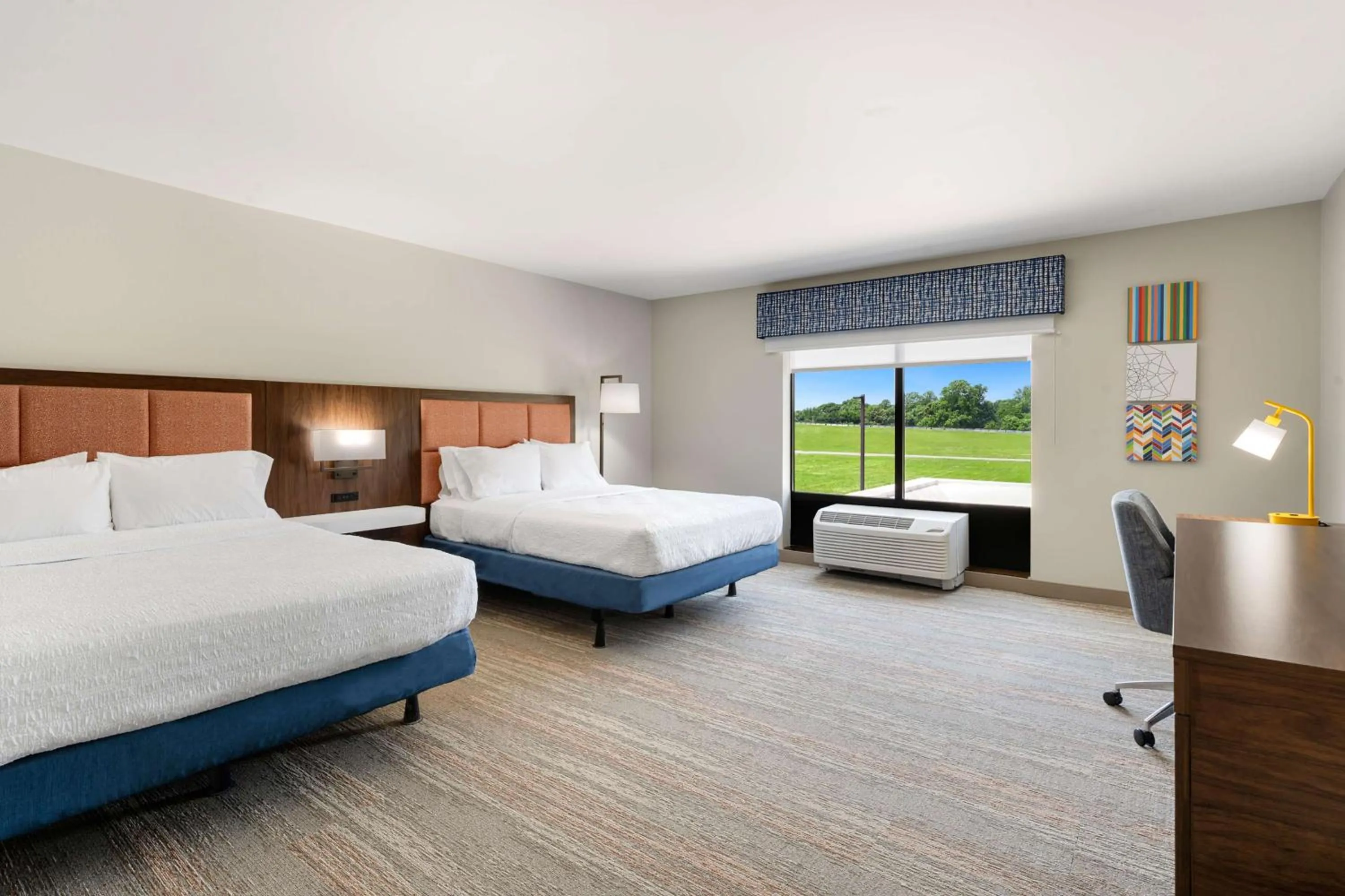 Queen Room with Two Queen Beds - Mobility Accessible/Non-Smoking in Hampton Inn Milford