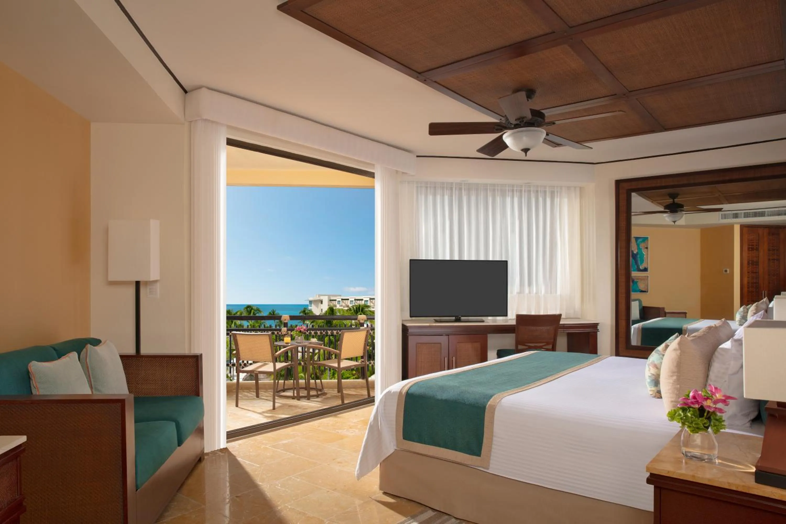 Premium Deluxe Ocean View with Whirlpool (King bed) - single occupancy in Dreams Riviera Cancun Resort & Spa - All Inclusive