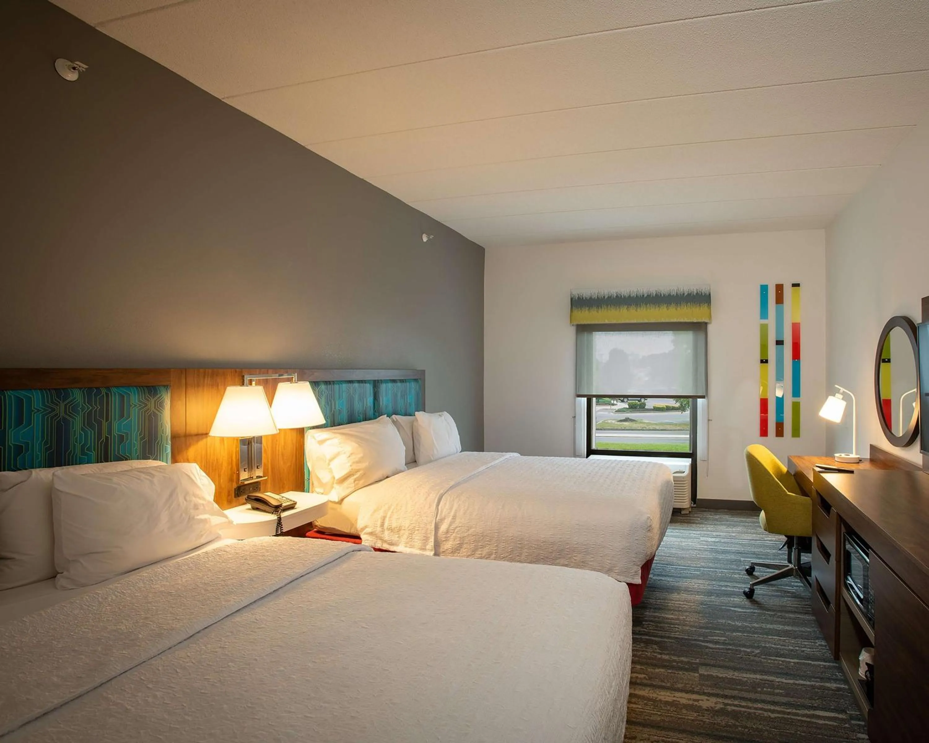 Queen Room with Two Queen Beds - Hearing Access/Non-Smoking in Hampton Inn Seaford