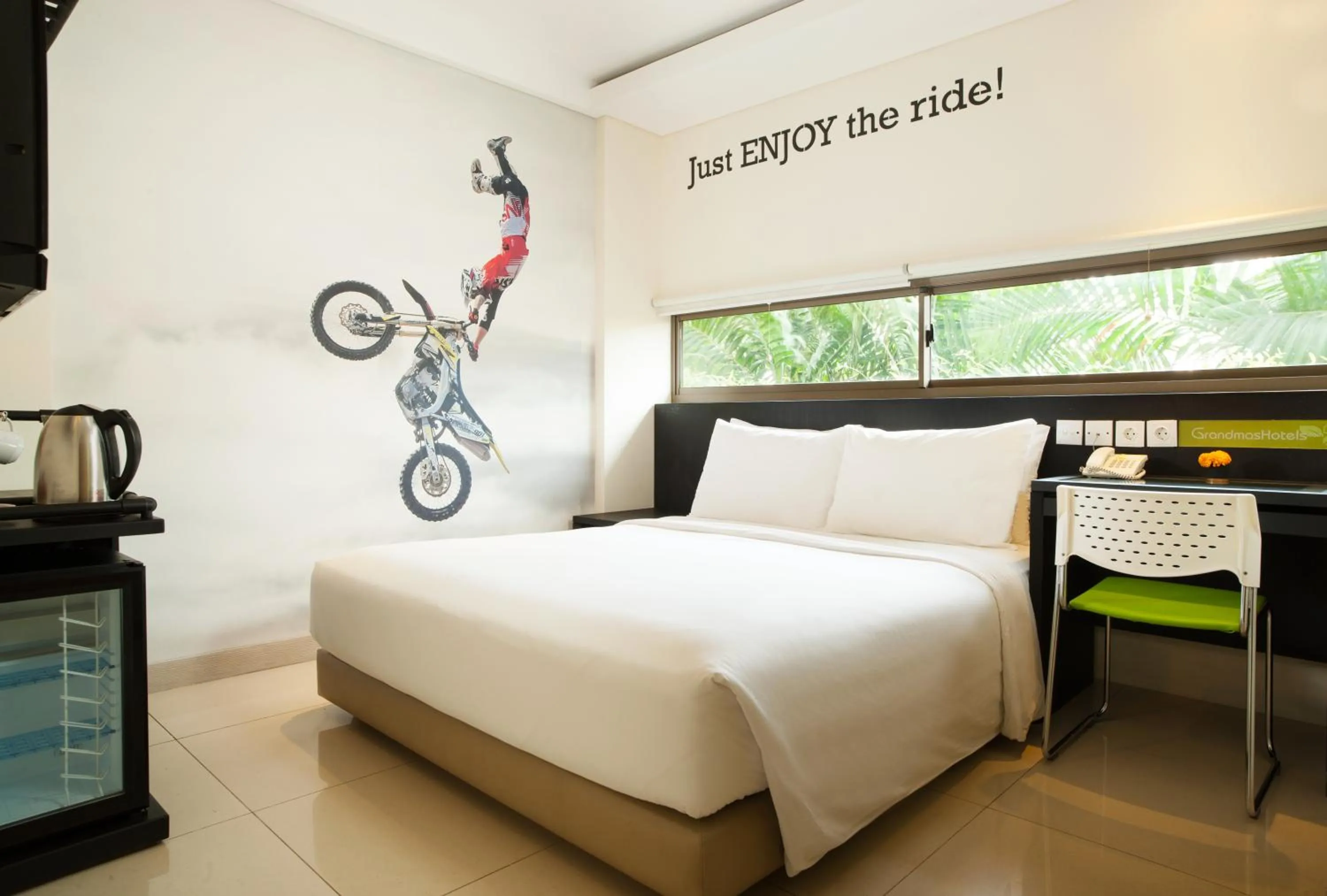 Cozy Double or Twin Room in Grandmas Plus Hotel Seminyak