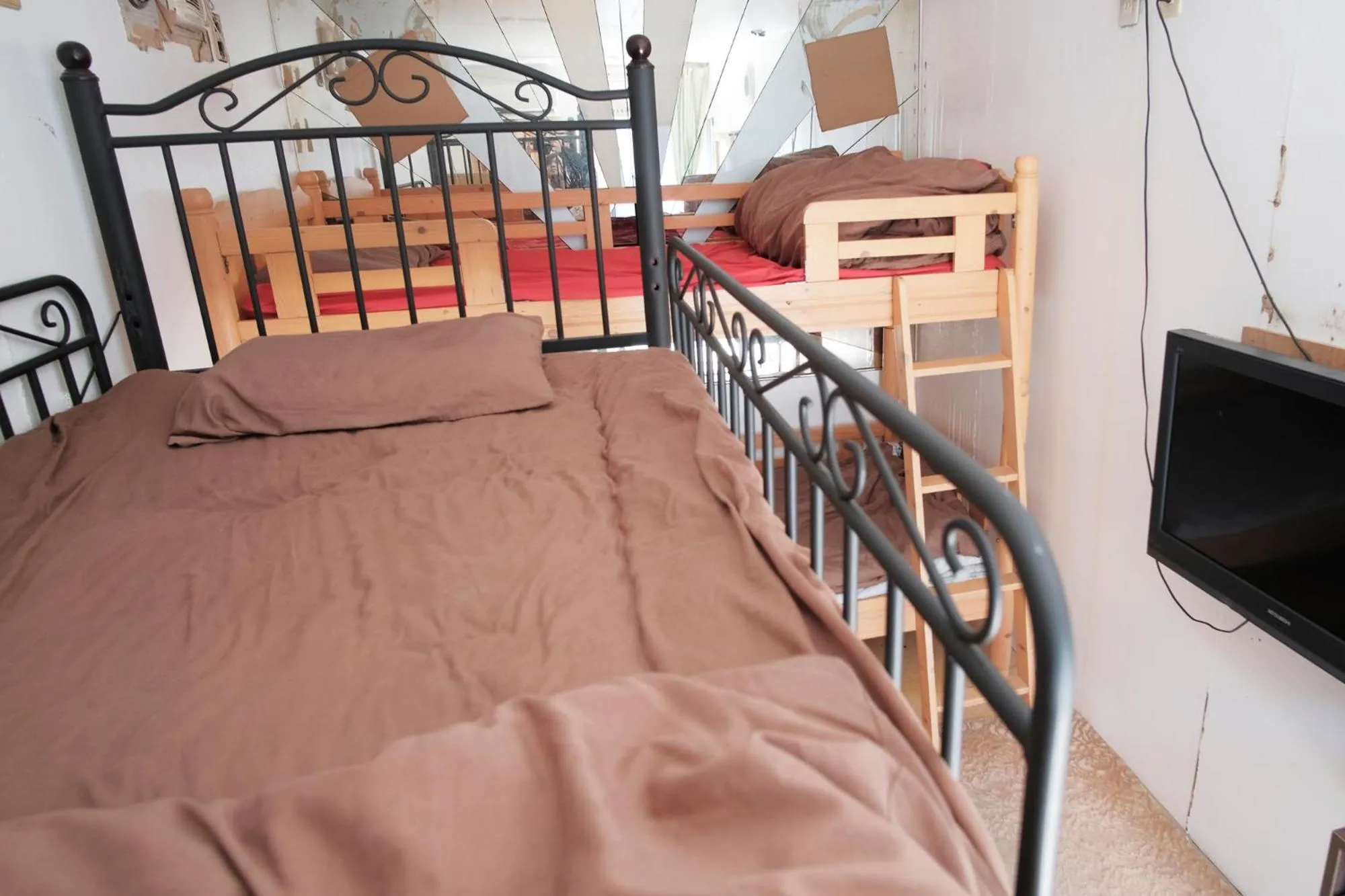 Family Room (6 Adults) - Non-smoking in Hotel Hamby Resort