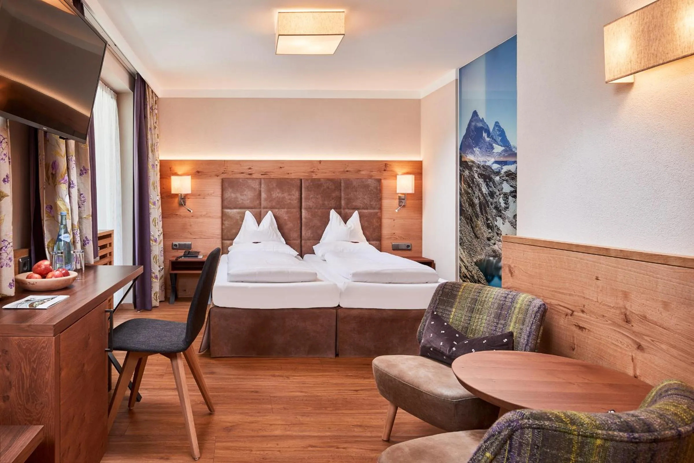 Junior Suite with Mountain View in Hotel Neue Post