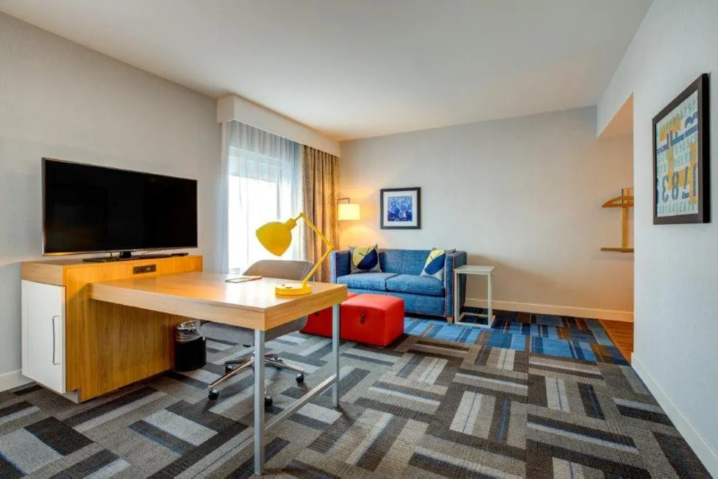 King Studio Suite Extended - Non Smoking in Hampton Inn & Suites Boston/Waltham