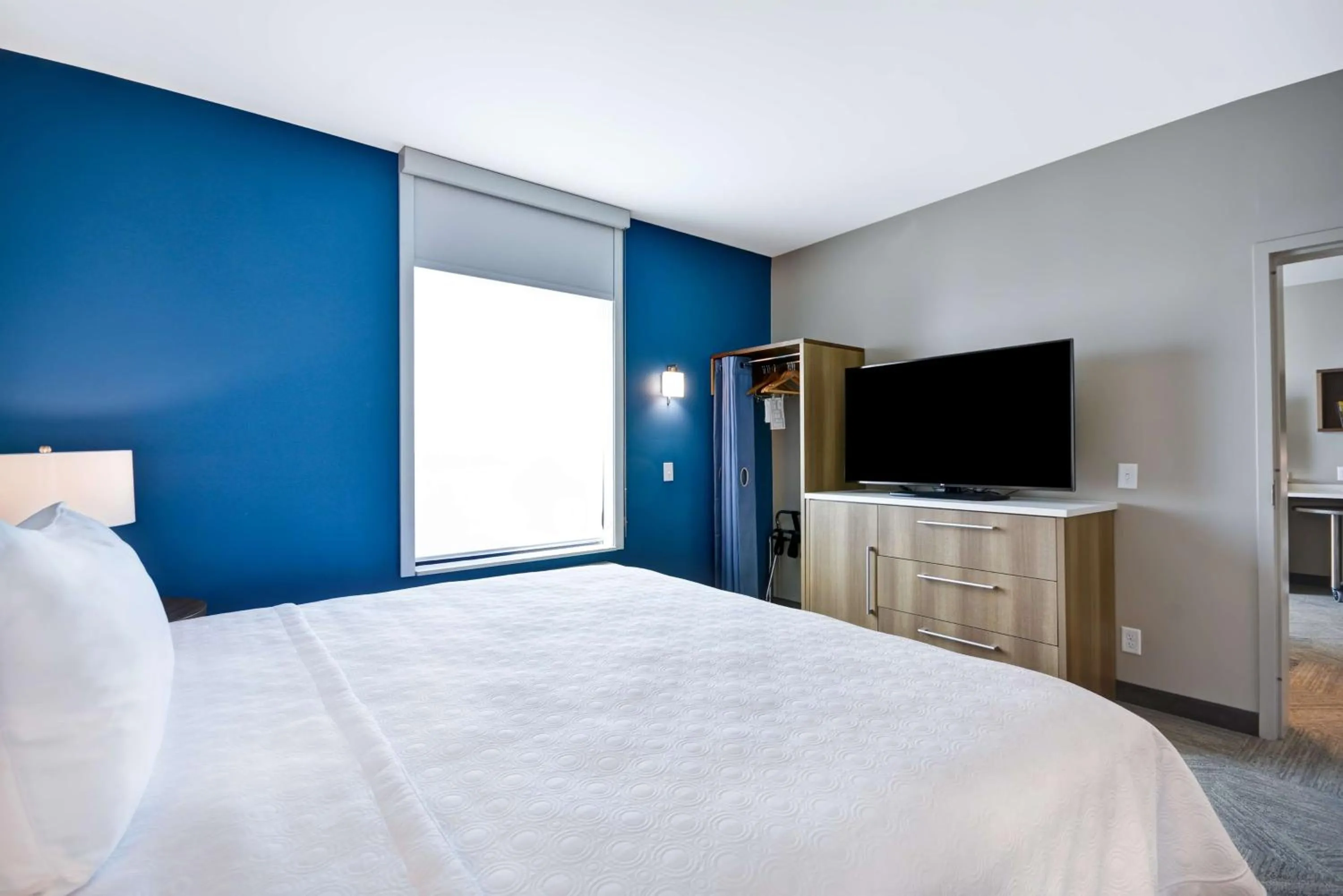 One-Bedroom King Suite - Non-Smoking in Home2 Suites By Hilton Plano Richardson