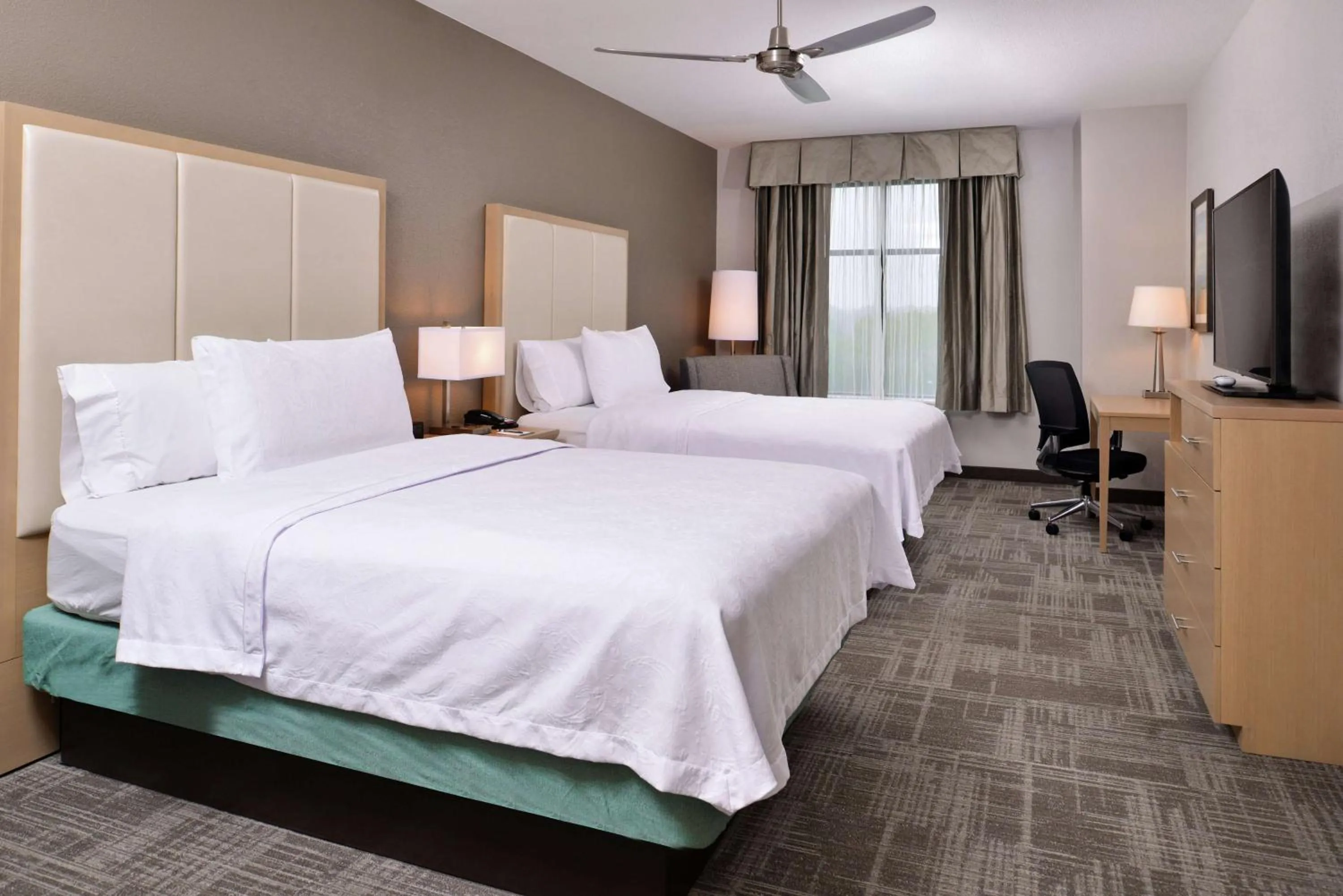 One-Bedroom Queen Suite with Two Queen Beds - Non-Smoking in Homewood Suites Des Moines Airport