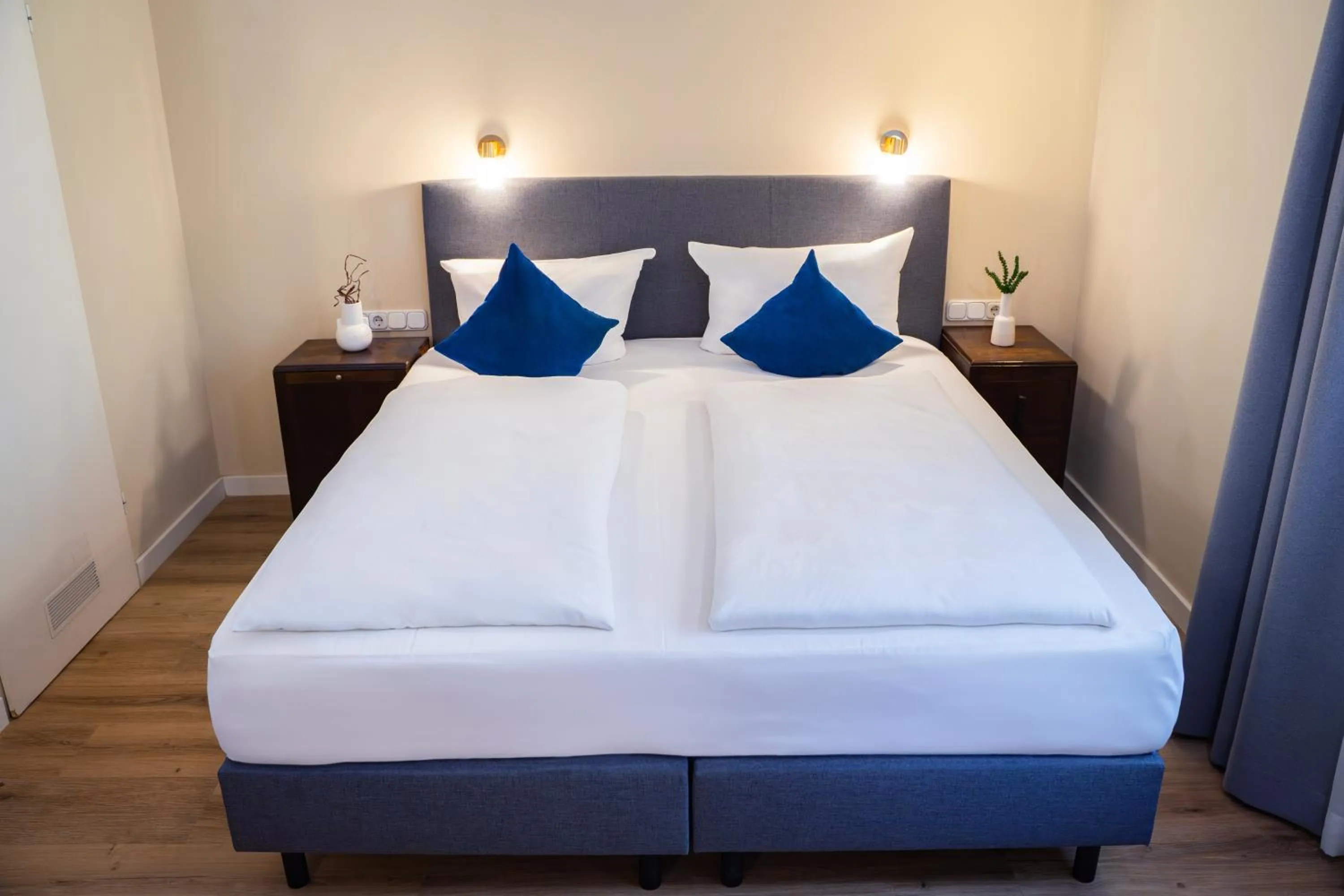 Double Room with Courtyard View in Hotel Altmünchen by Blattl