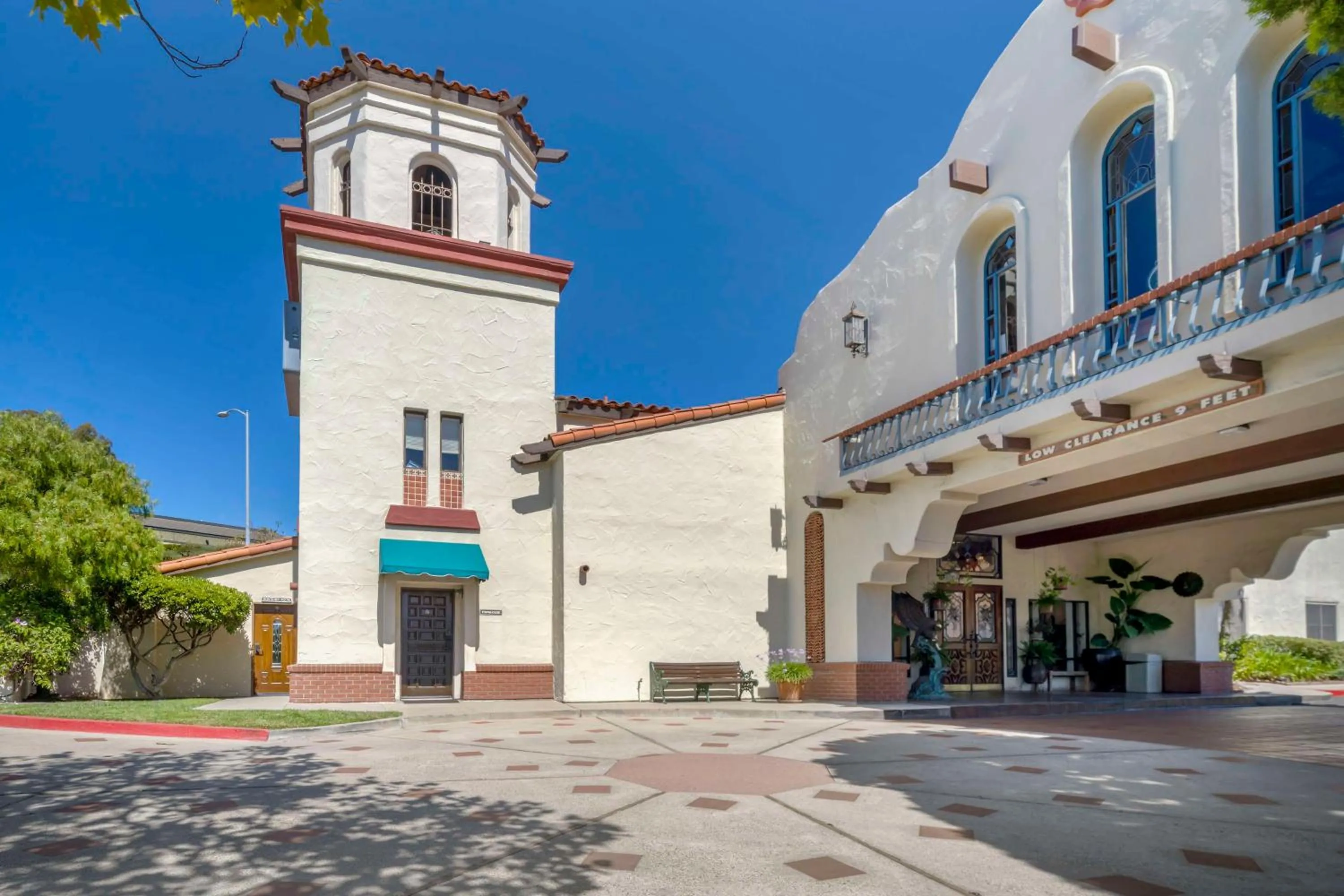Deluxe Suite in Best Western Casa Grande Inn