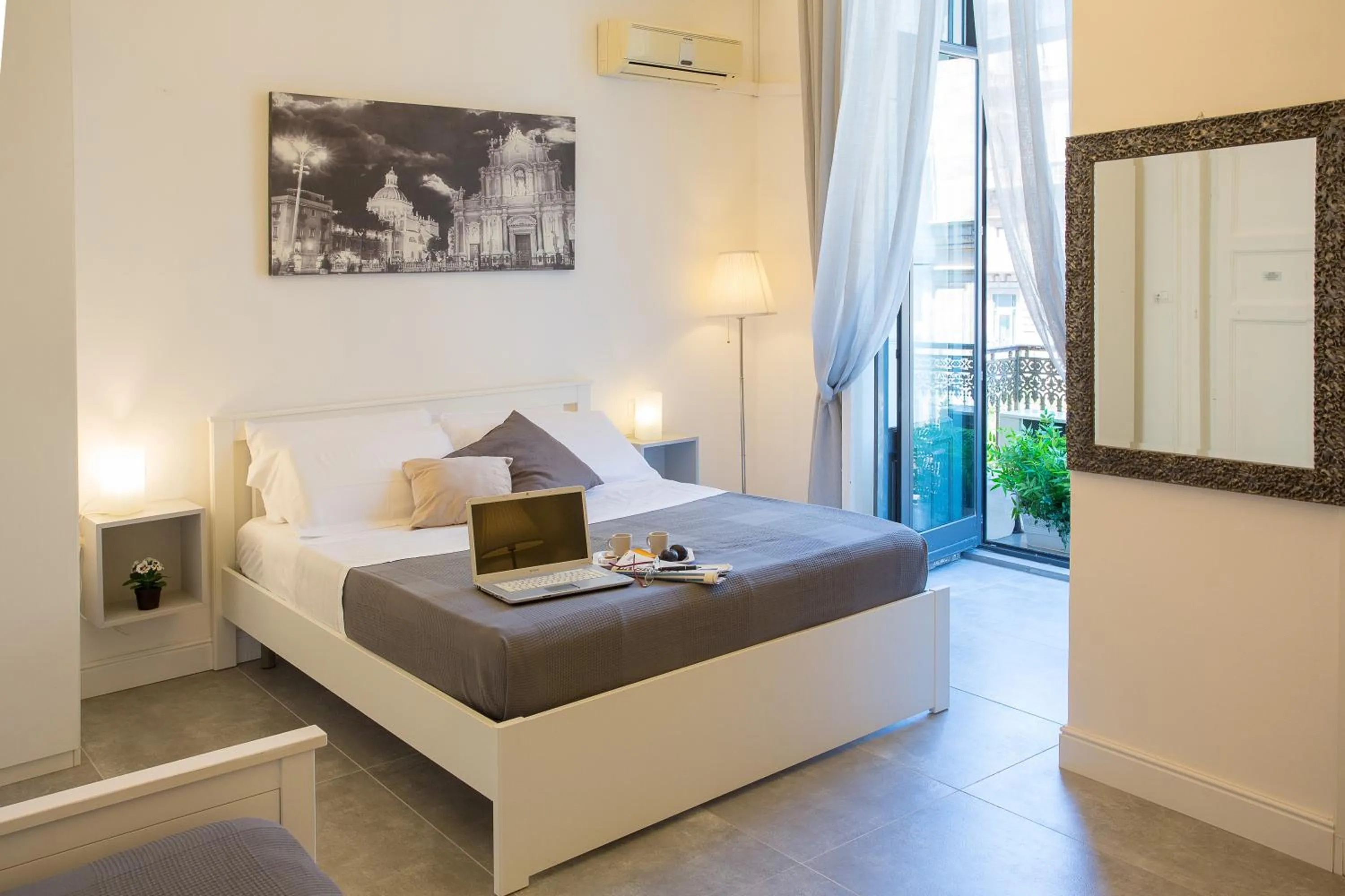 Triple Room with Balcony in Palazzo Bruca Catania
