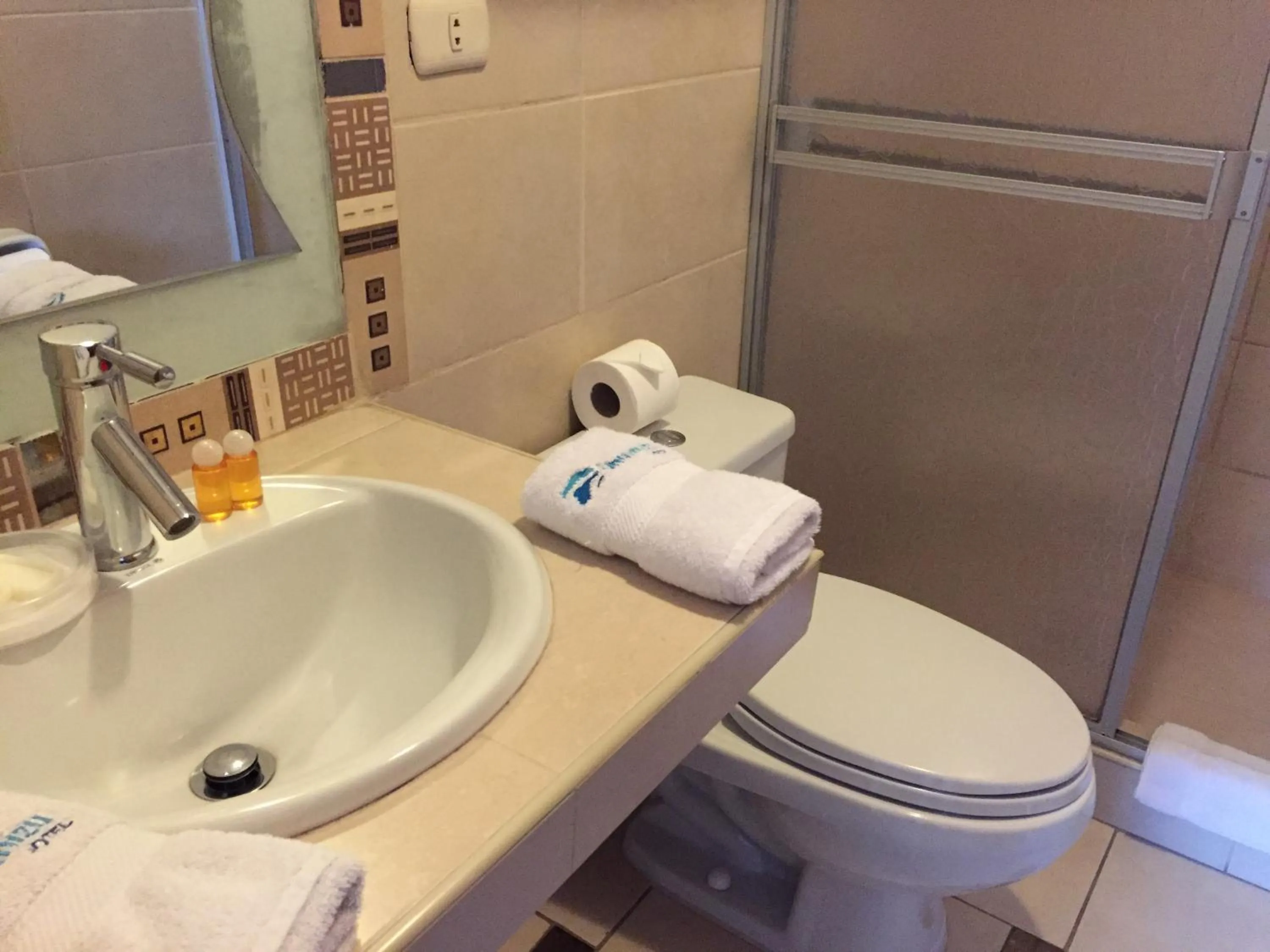 Twin Room in Kapac Inn Hotel