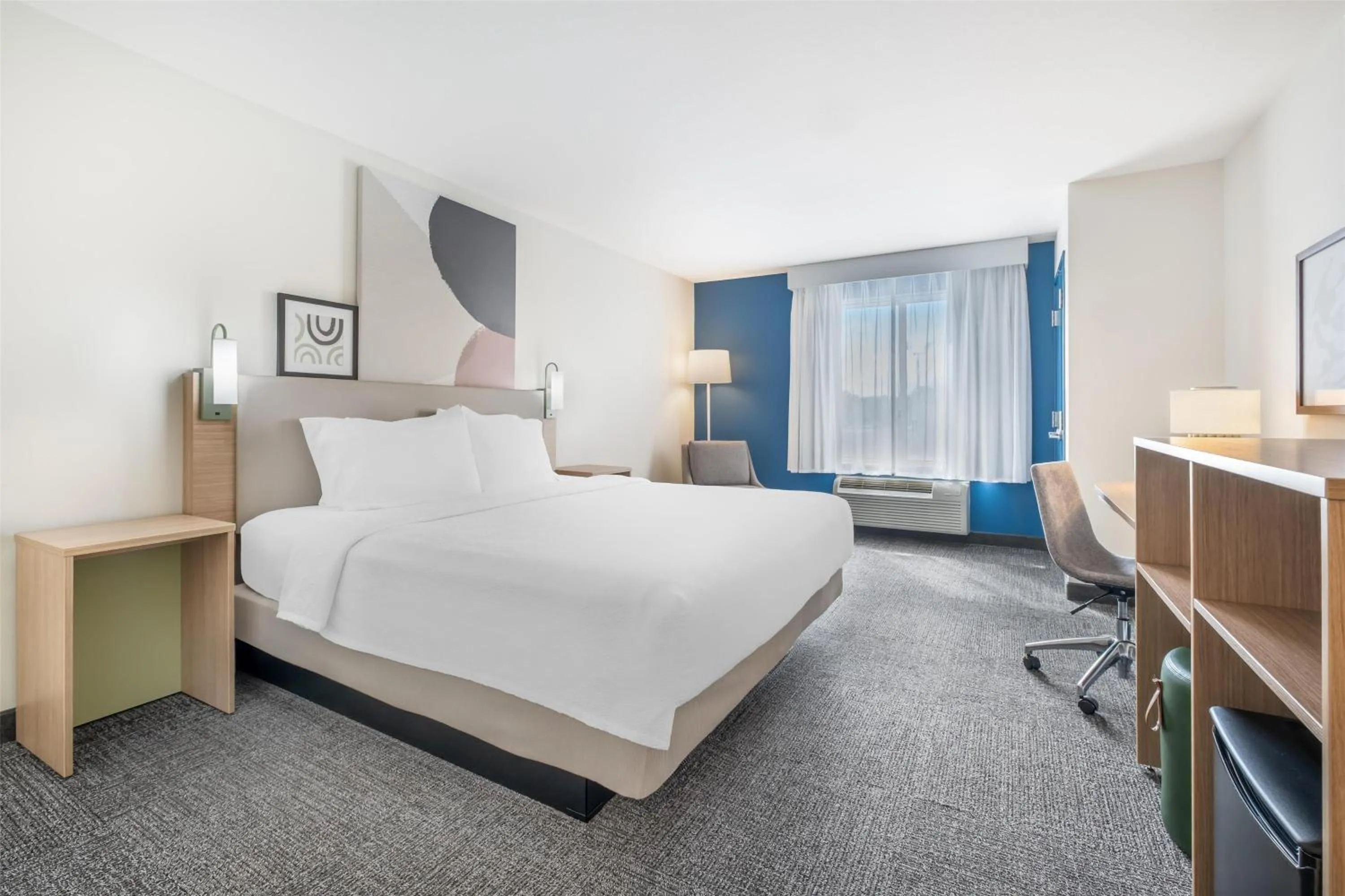 King Room in Spark by Hilton Shepherdsville Louisville South