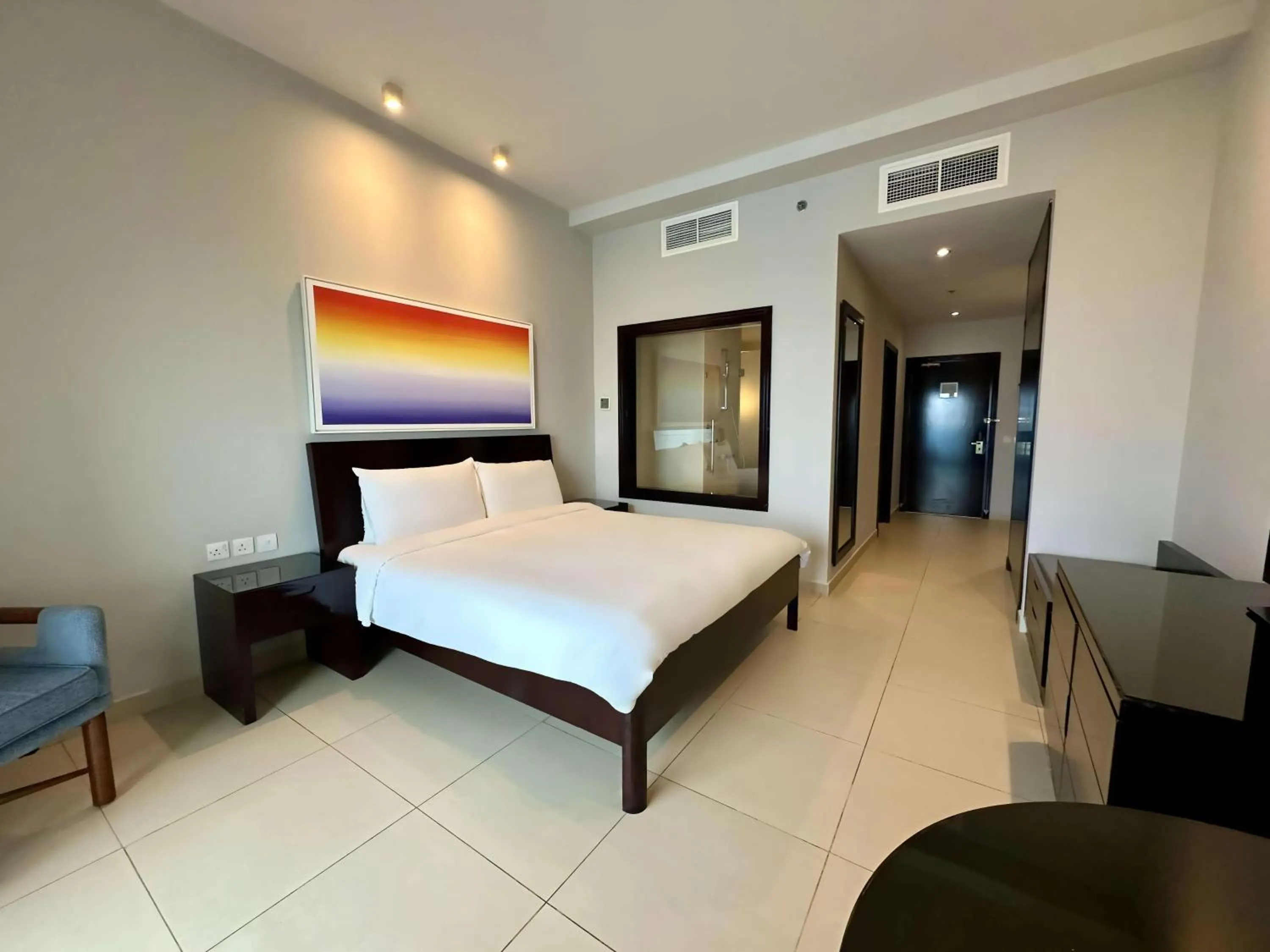 Standard Room with Balcony and Ocean View in Radisson Blu Resort, Fujairah