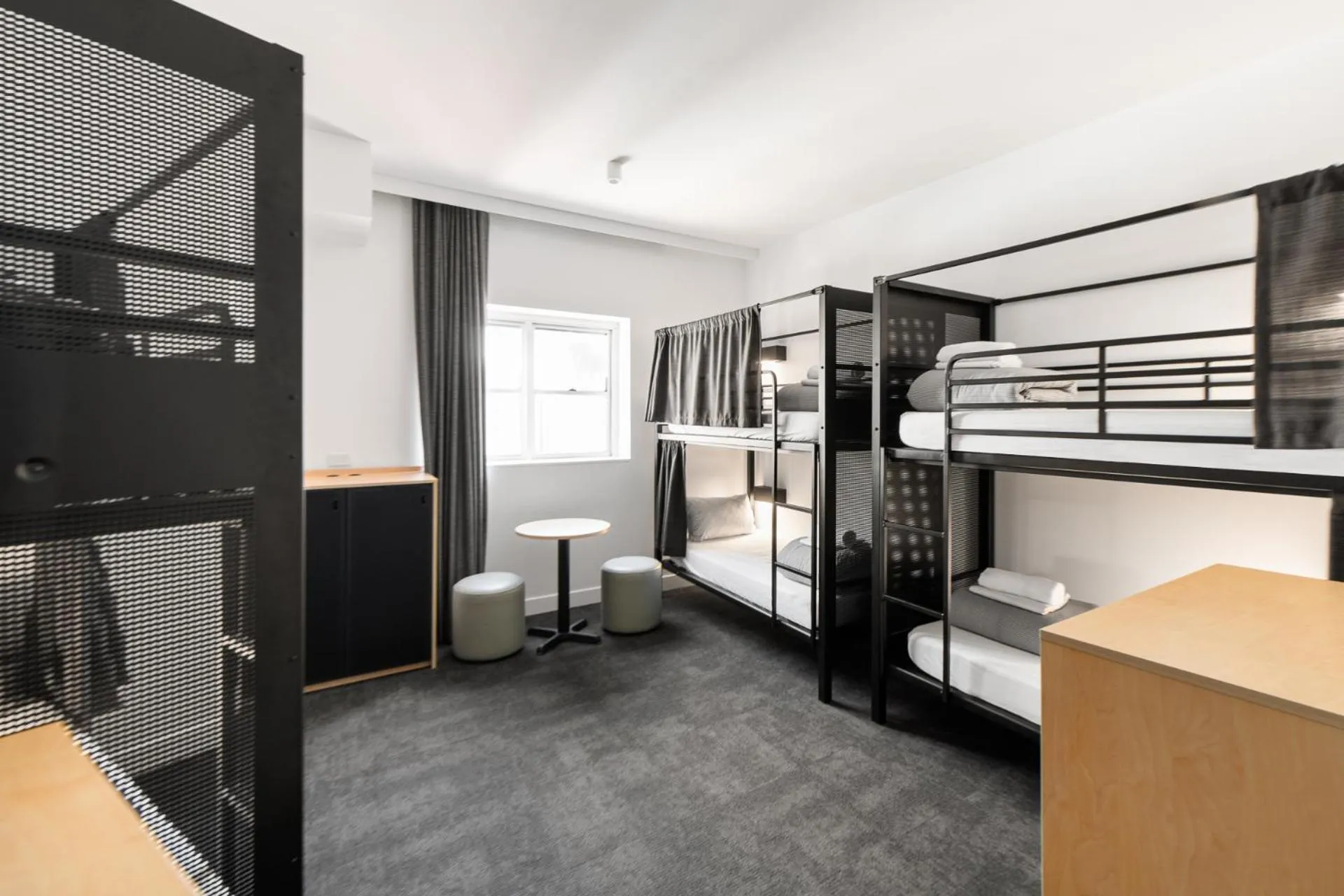 Bed in 6-Bed Female Dormitory Room with Private Bathroom in YHA Sydney Harbour