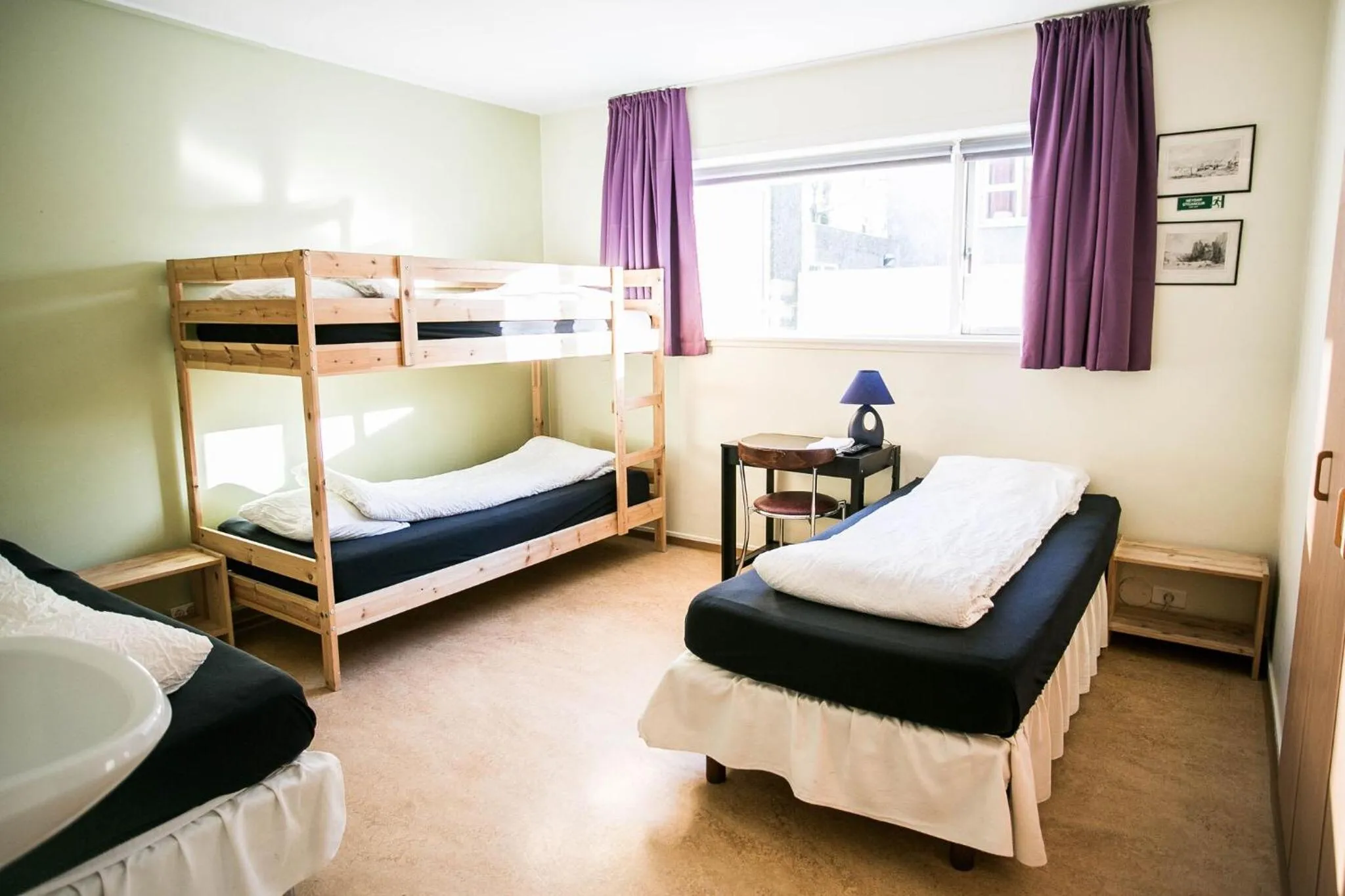 Family Room with Shared Bathroom in Igdlo Guesthouse