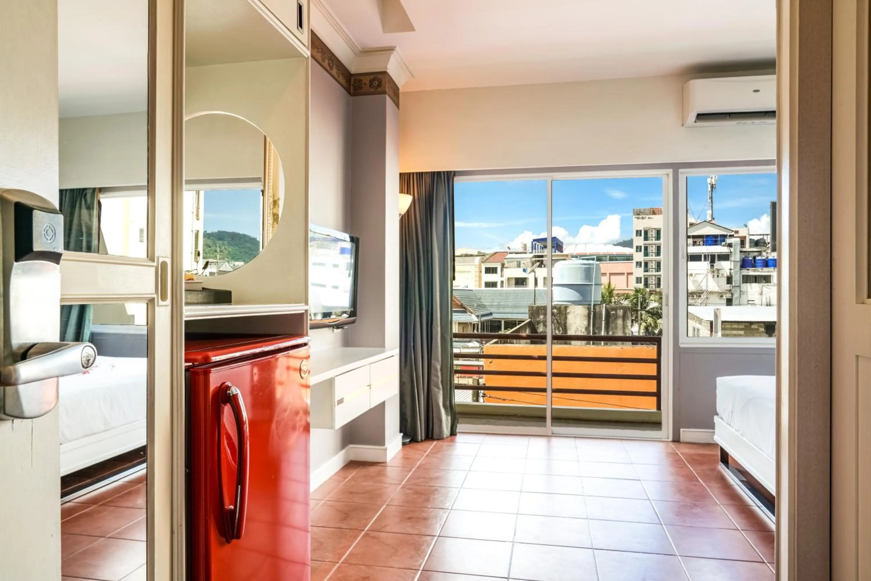 Superior Room in C & N Hotel Patong, Phuket