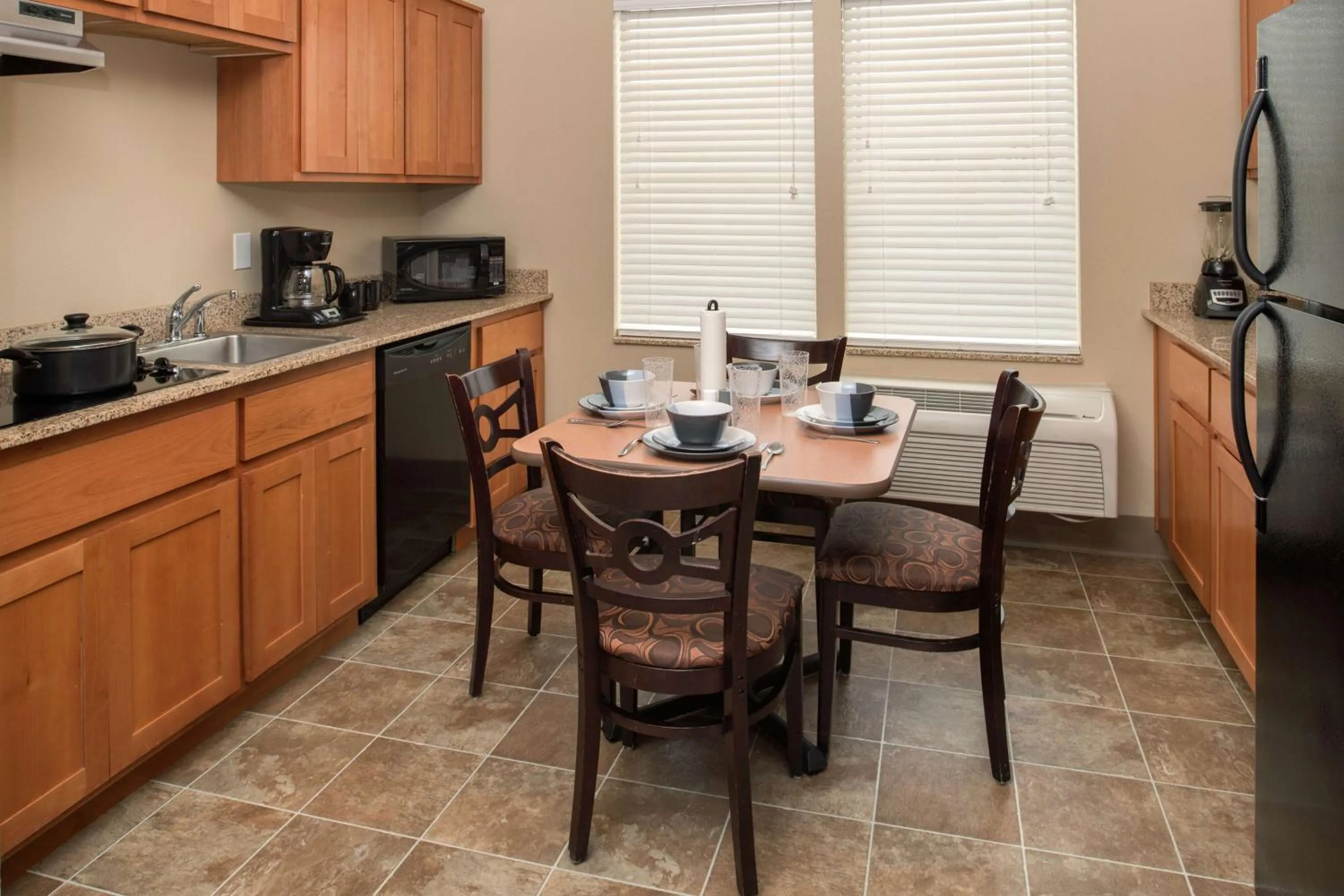 Apartment in Best Western Kennewick Tri-Cities Center