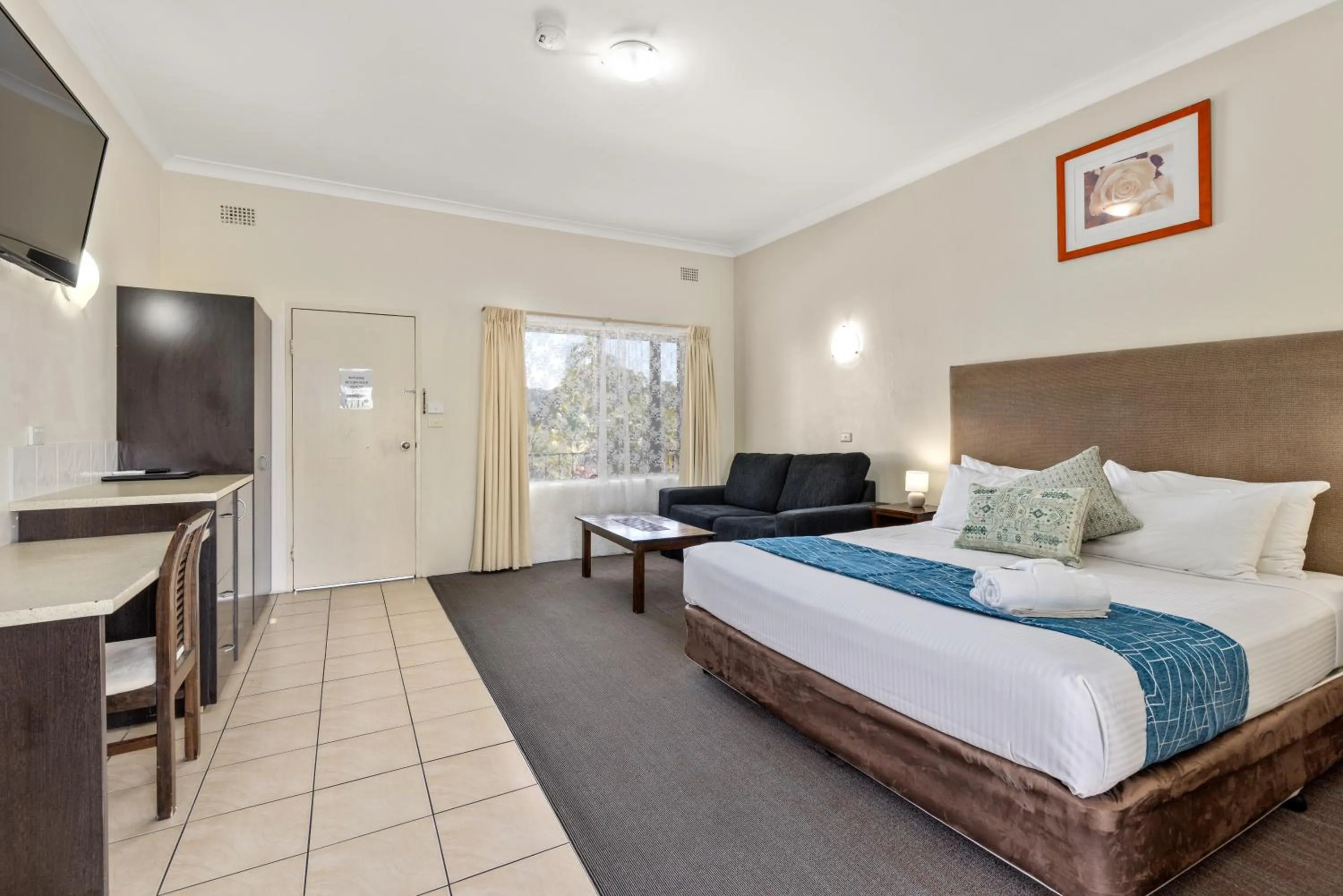 Executive King Room in Sanctuary Resort Motor Inn