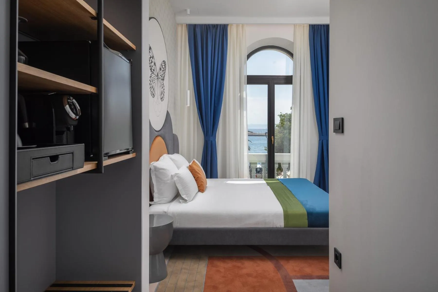 Superior Double Room with Sea Side View in Heritage Hotel Porin Makarska