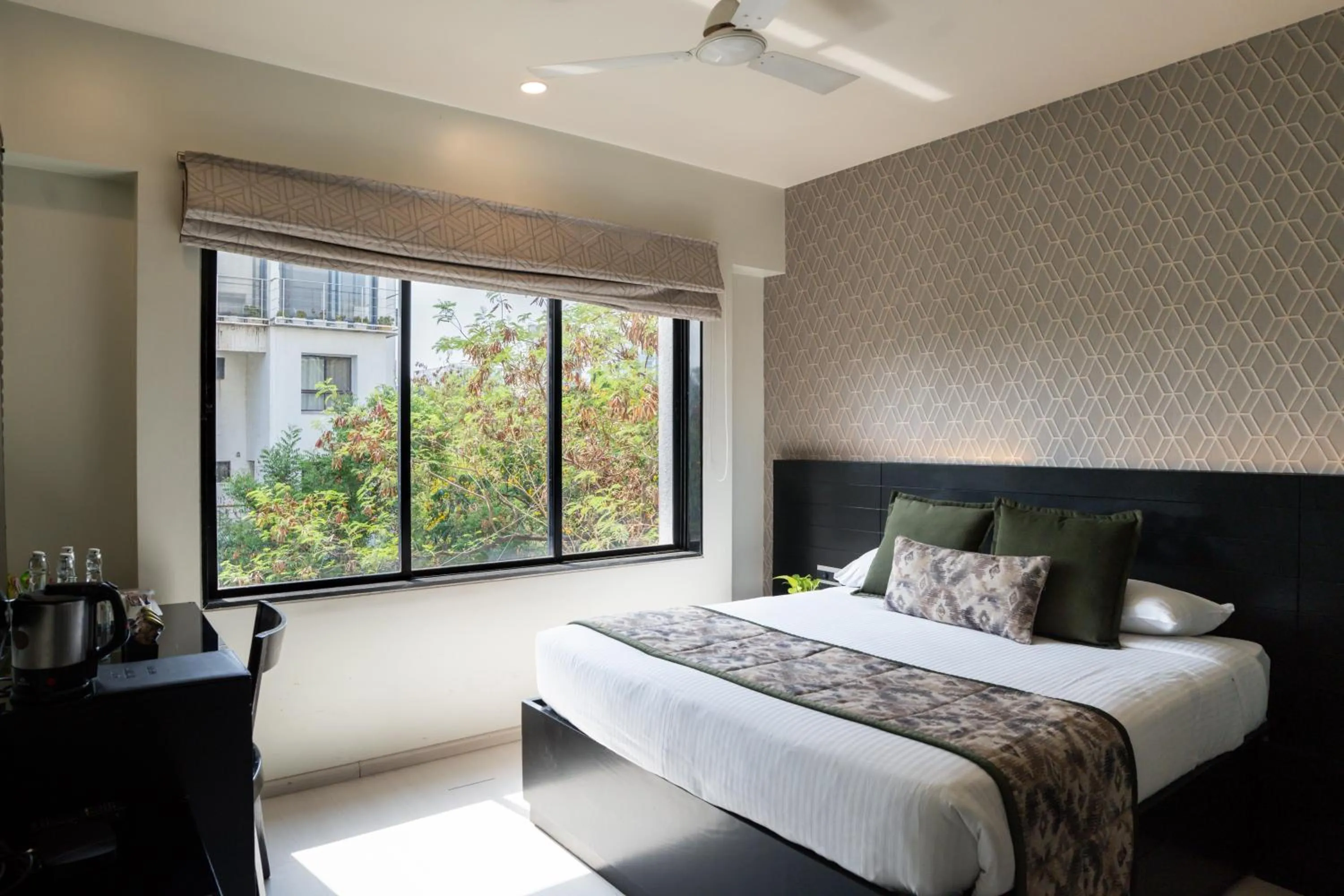 Deluxe Room - single occupancy in AR Suites Fontana Bay - Kalyani Nagar