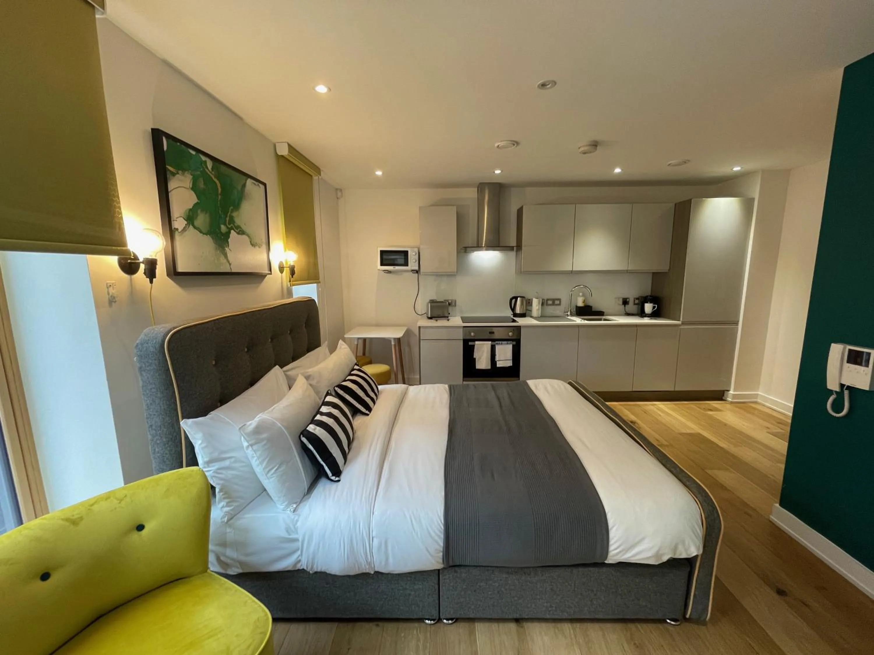 Studio Apartment in Quay Apartments Manchester