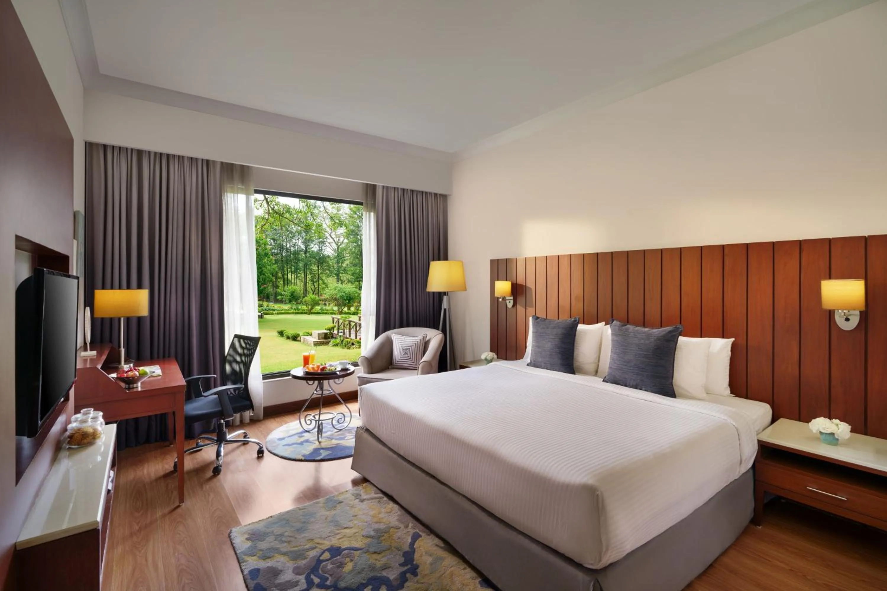 Deluxe Room King Bed in Vivanta Katra Vaishno Devi