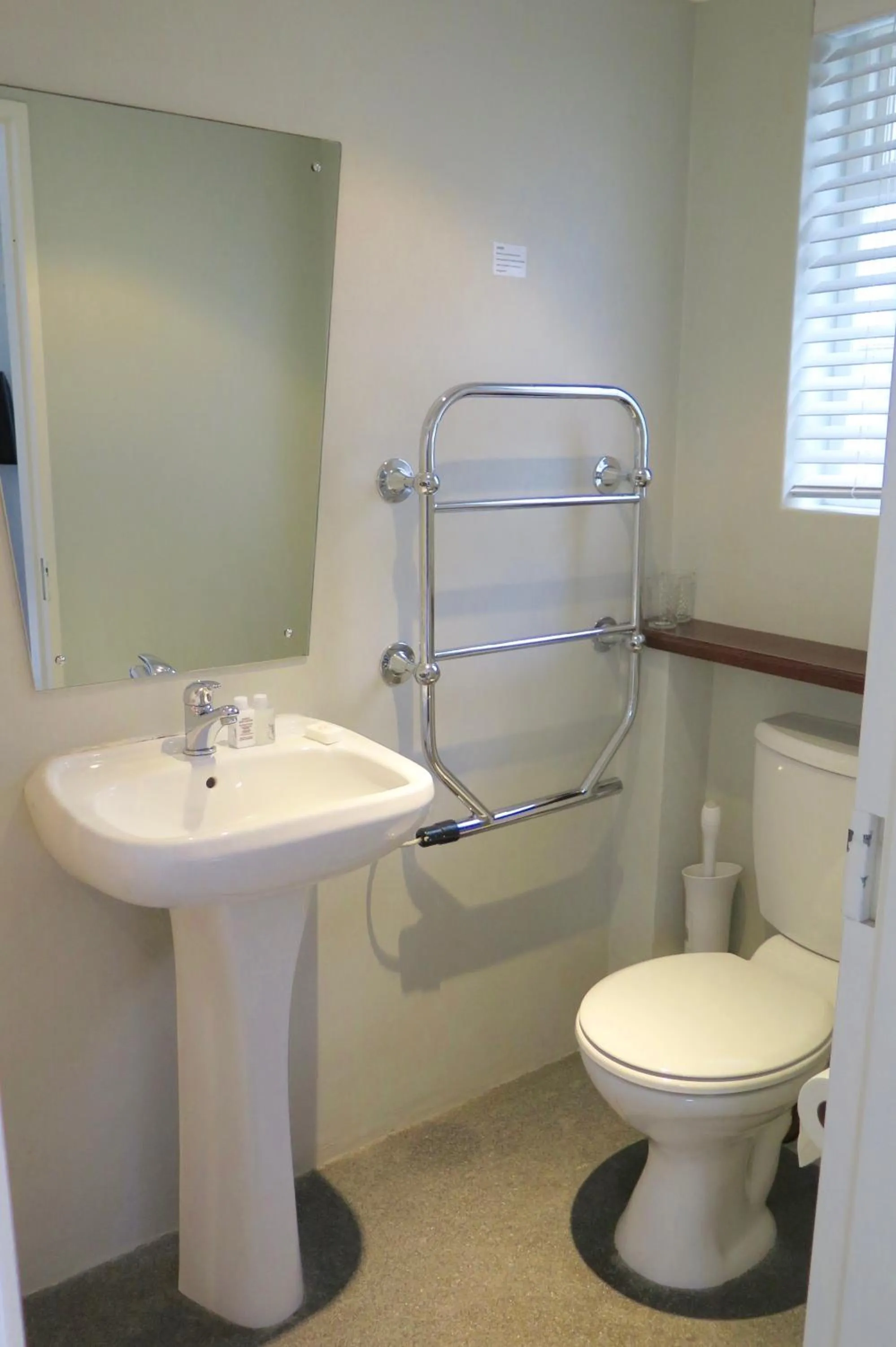 Standard Double Room in Head South Lodge