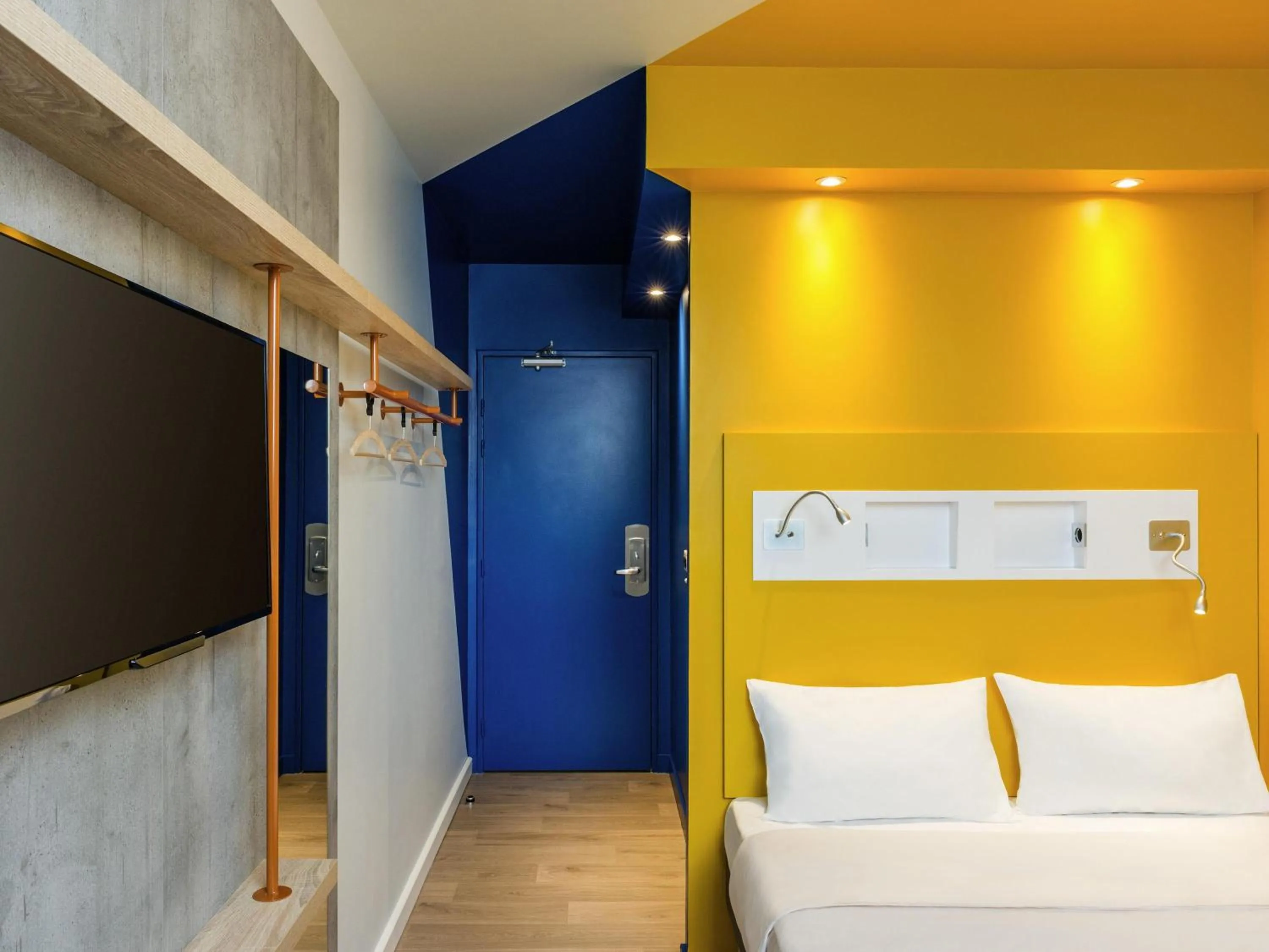 Standard Double Room in Ibis Budget Château-Thierry