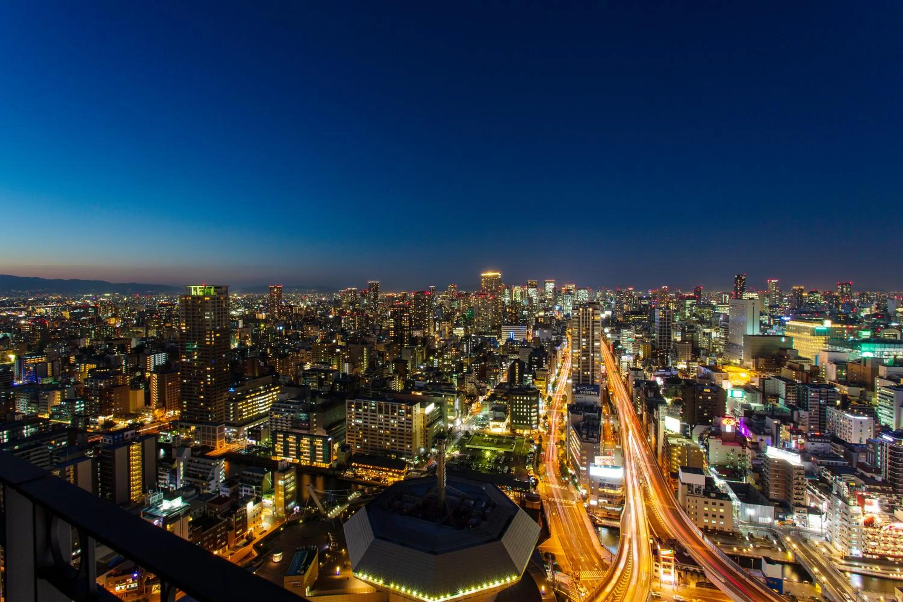 Triple Room - High Floor in Hotel Monterey Grasmere Osaka