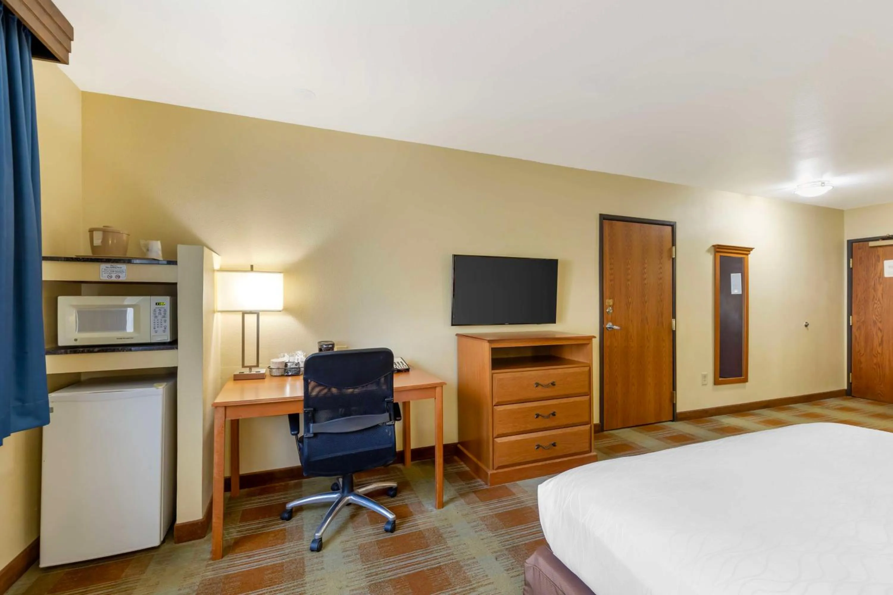King Room - Disability Access in Best Western Kiva Inn