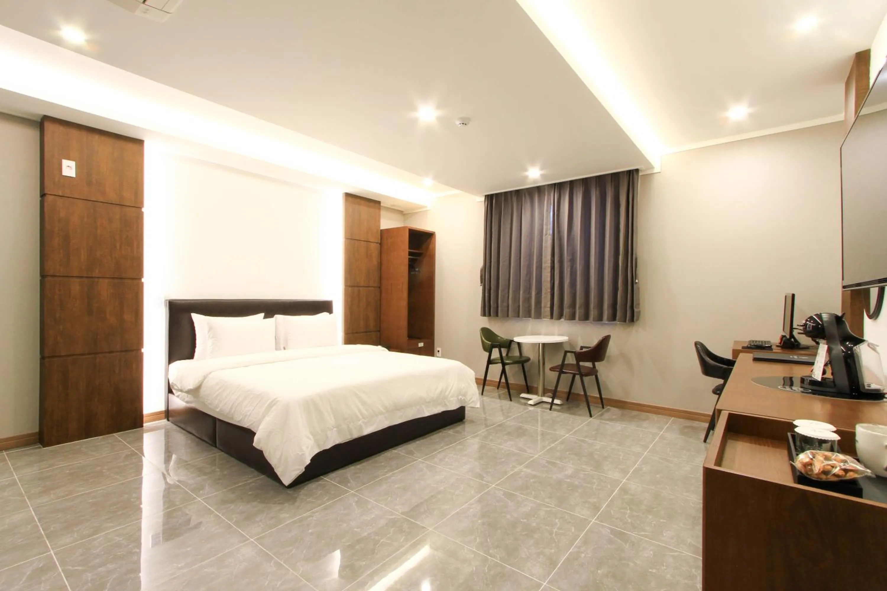 Deluxe Double Room in The King Hotel