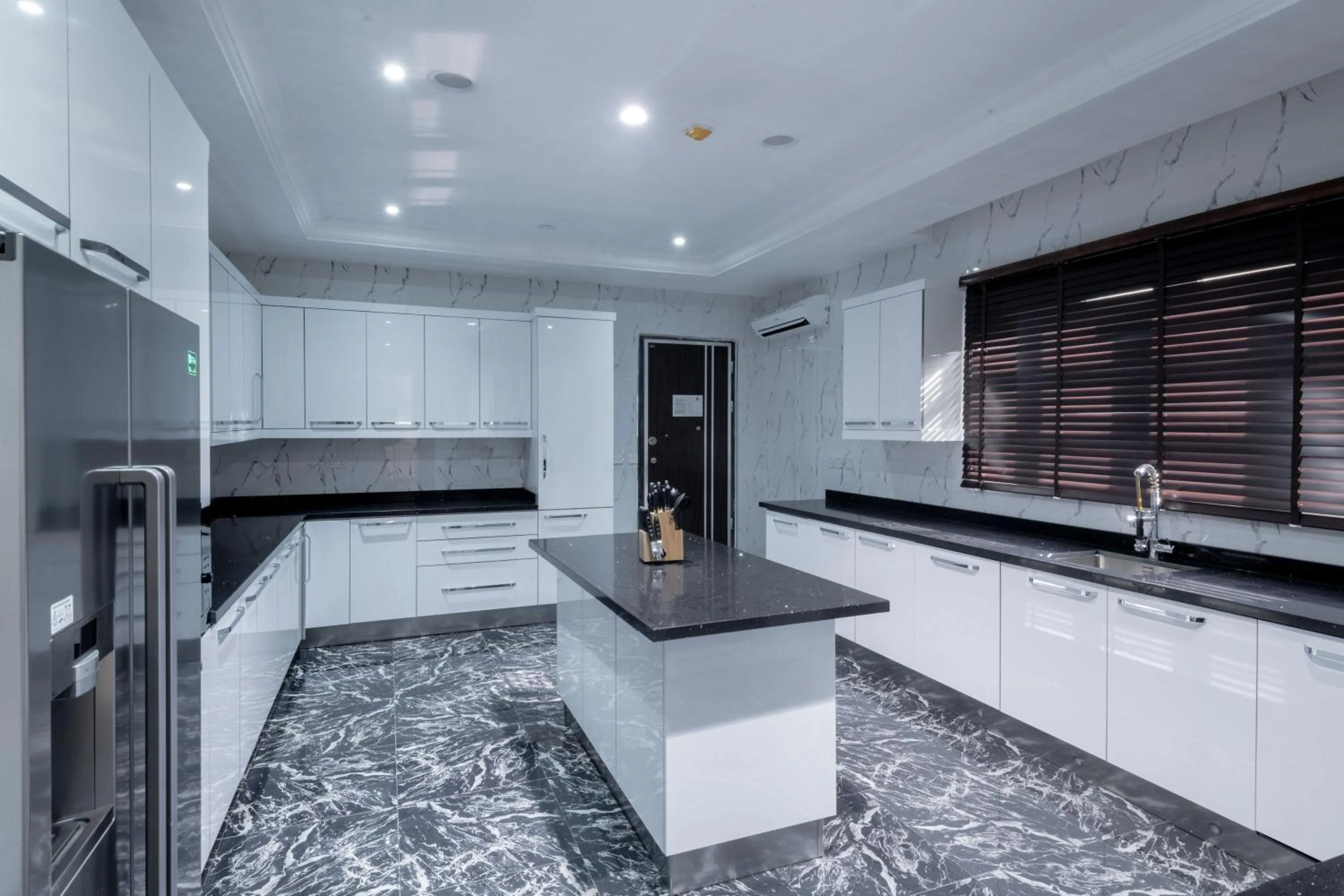 Penthouse Apartment in The Wells Carlton