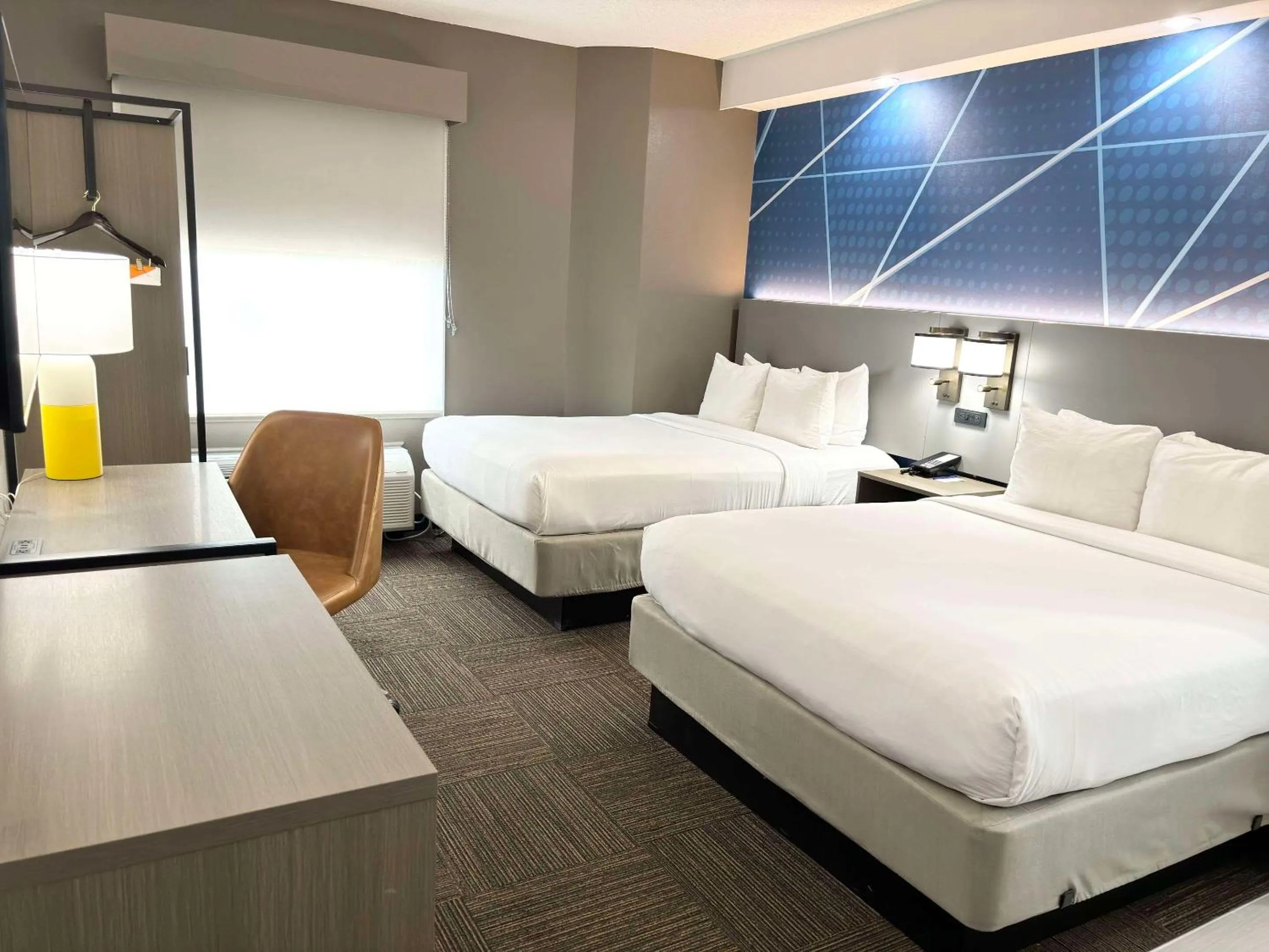 Queen Room with Two Queen Beds - Non-Smoking in Comfort Inn Marietta-Atlanta near Ballpark-Galleria