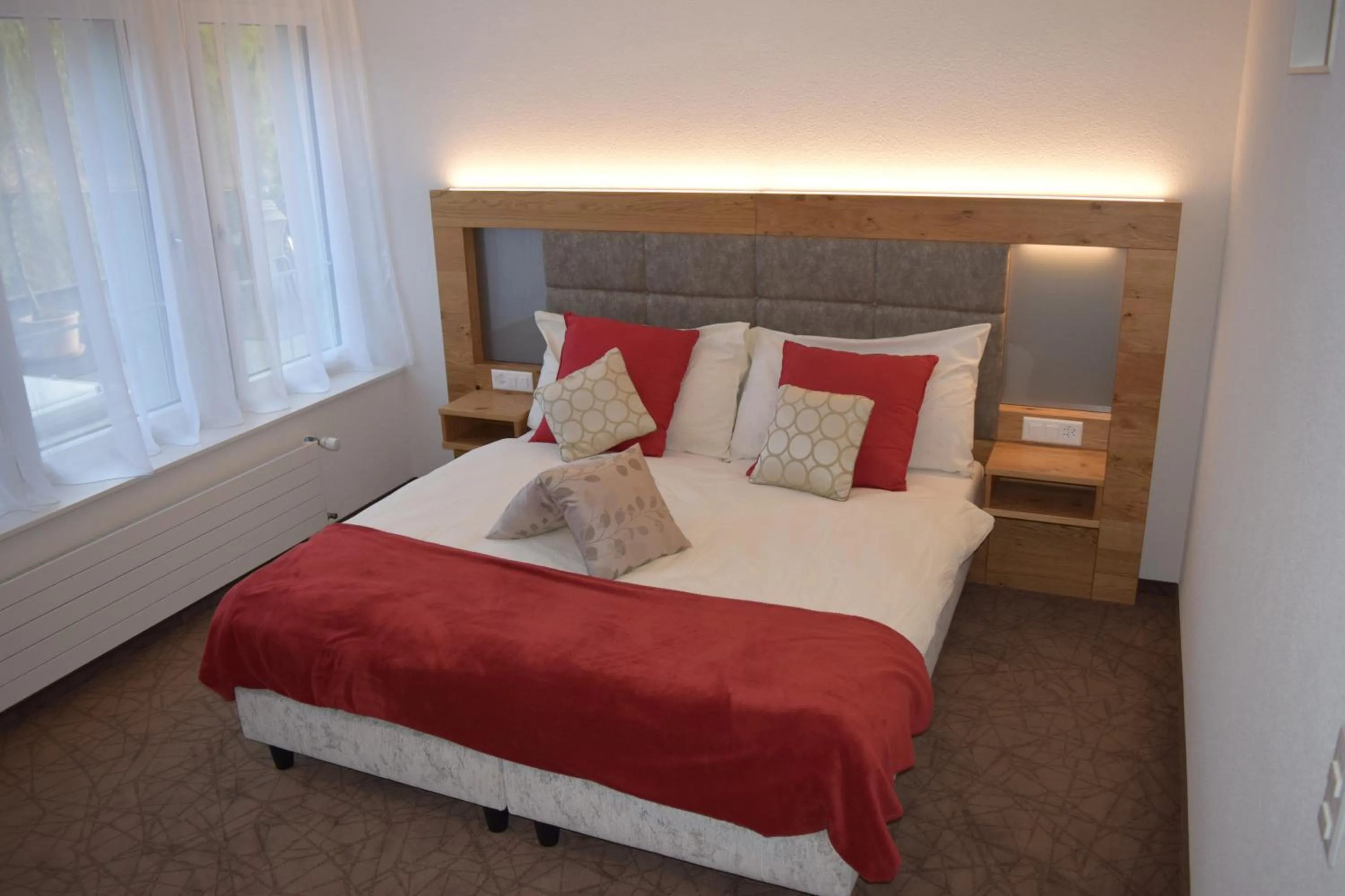 Deluxe Double Room in Hotel Acacia