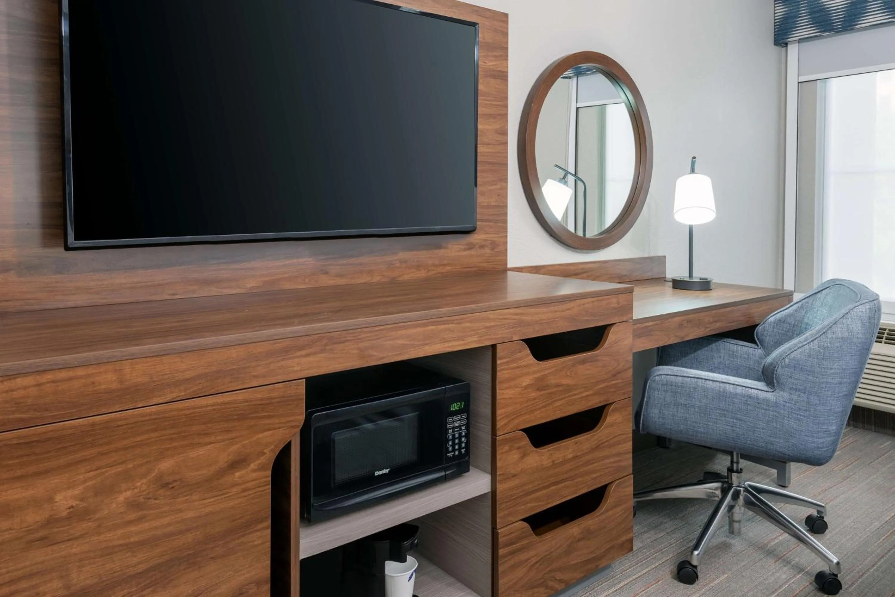 One-Bedroom King Suite with Kitchen - Non-Smoking  in Hampton Inn & Suites Charlottesville at the University