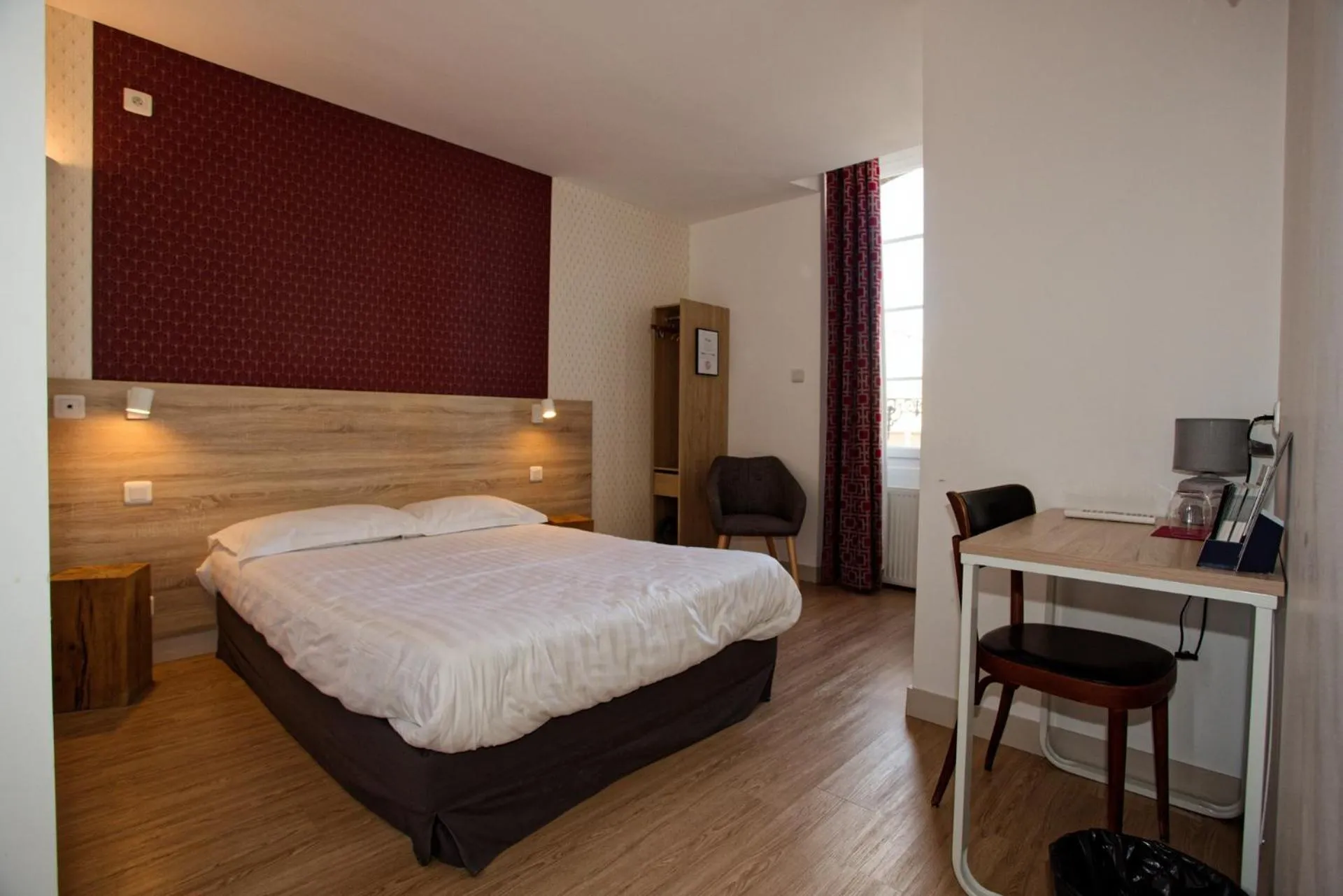 Double Room in Hôtel Océan Dinan