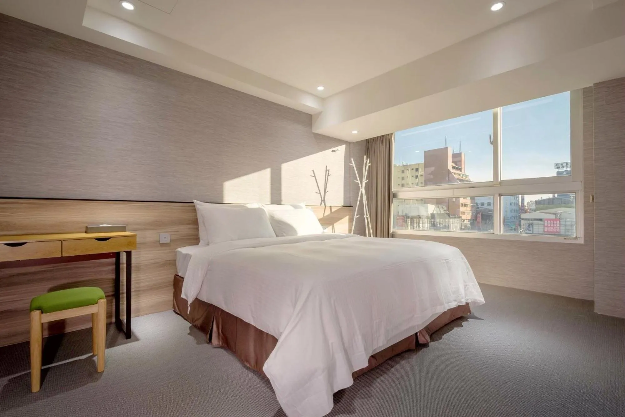 Deluxe Family Suite in D D Hotel