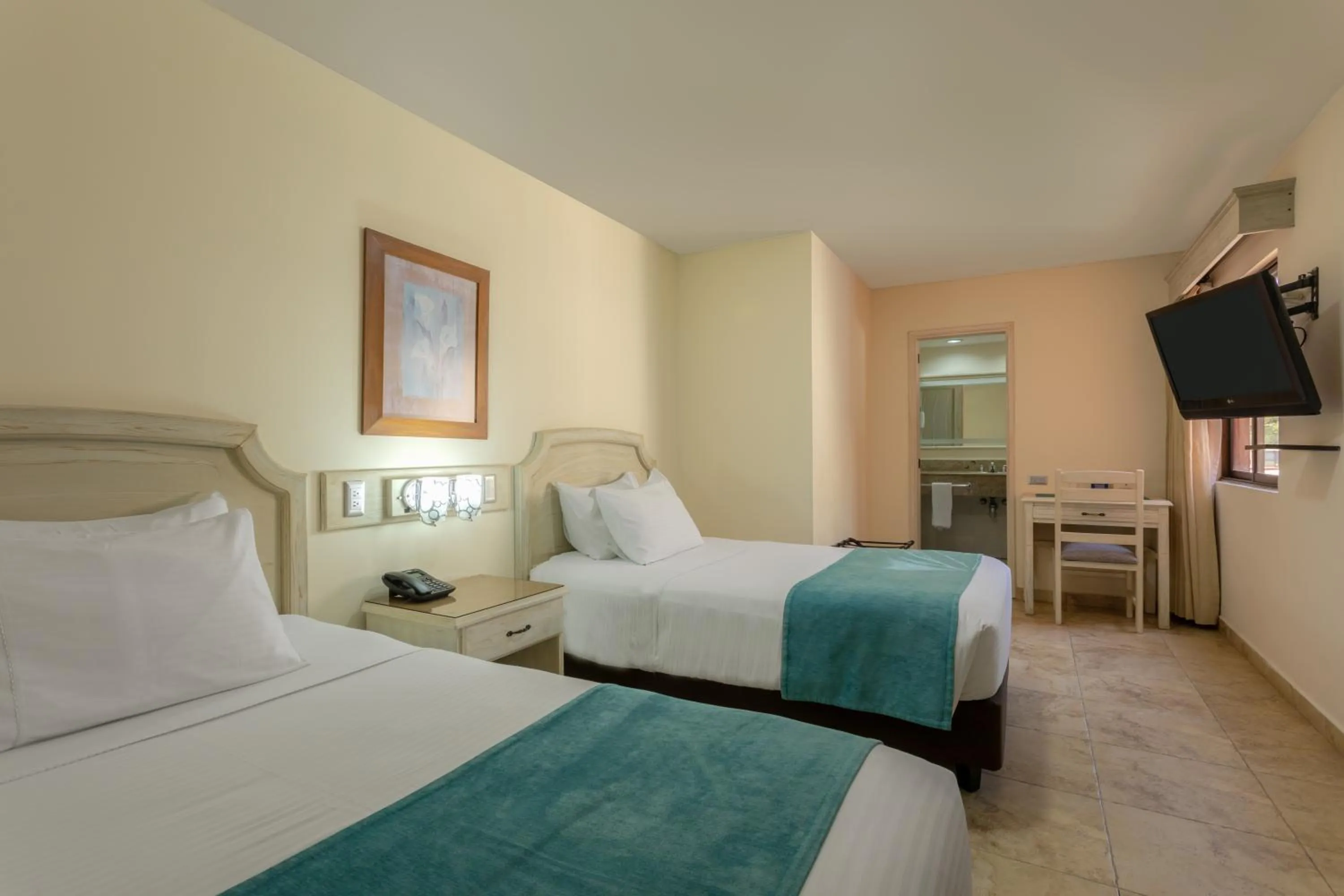 Standard Twin Room in Hotel Obelisco