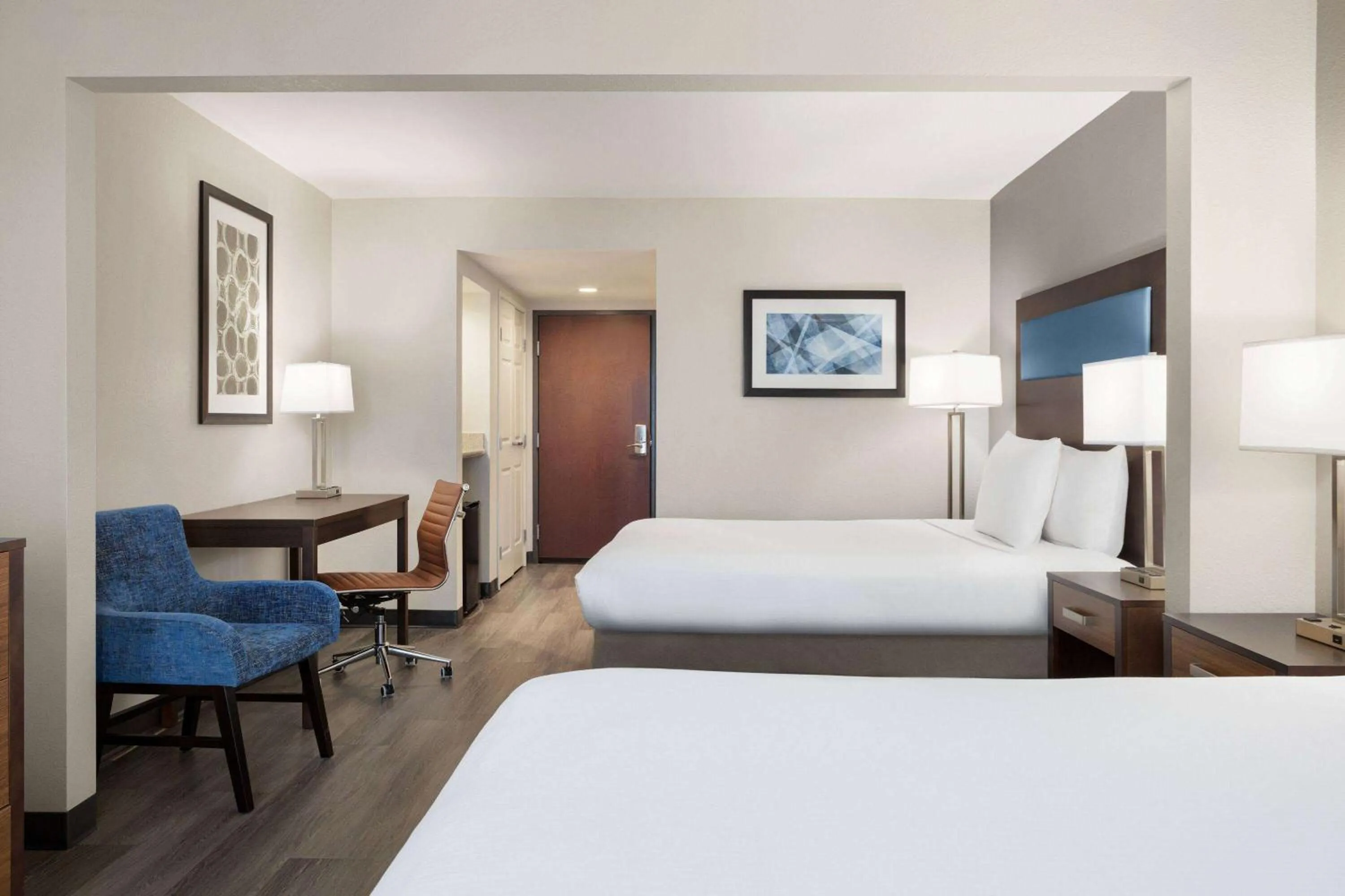 King/Queen Room - Non-Smoking in Wingate By Wyndham Southport