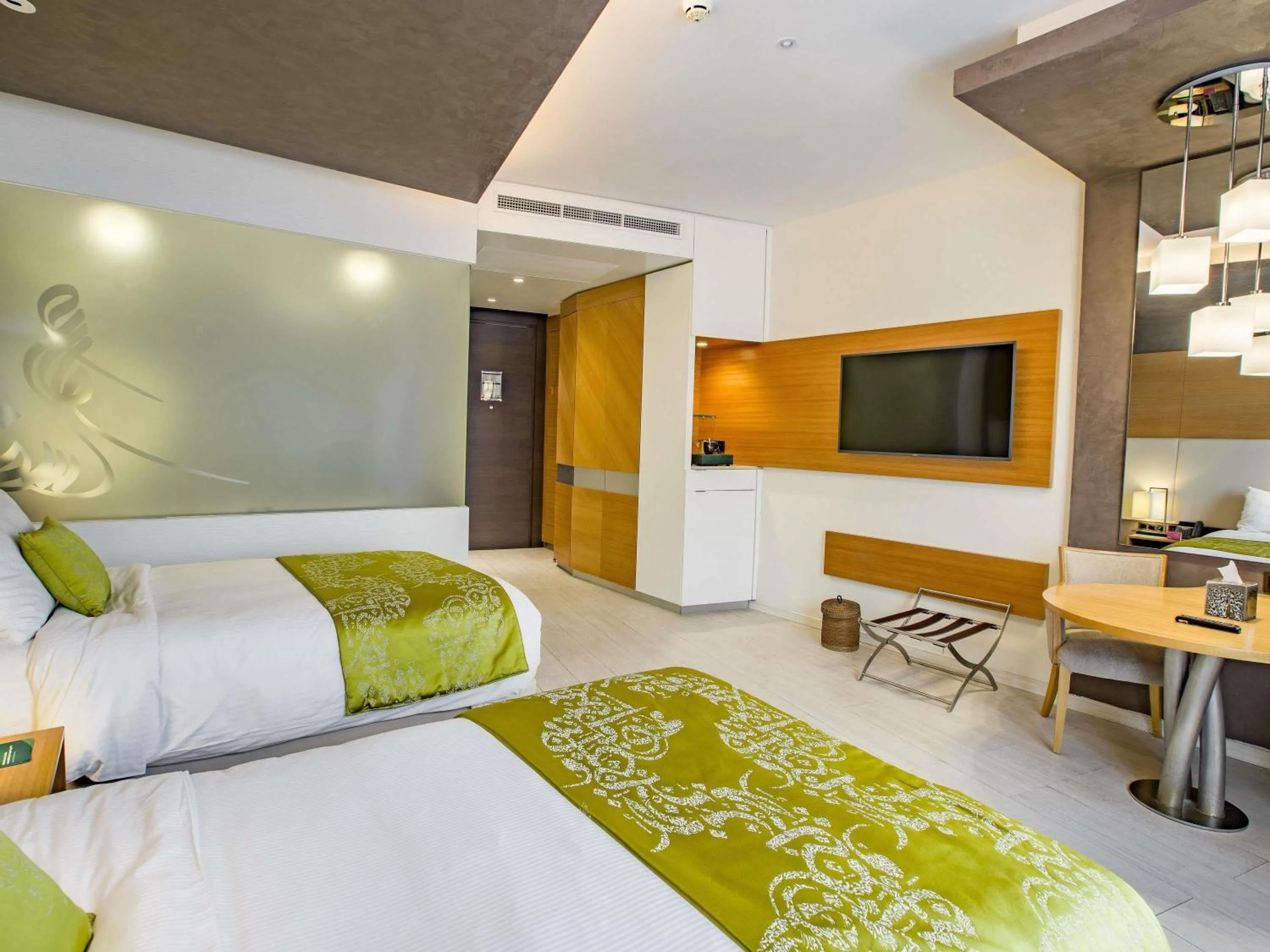 Superior Twin Room - single occupancy in Mövenpick Hotel du Lac Tunis