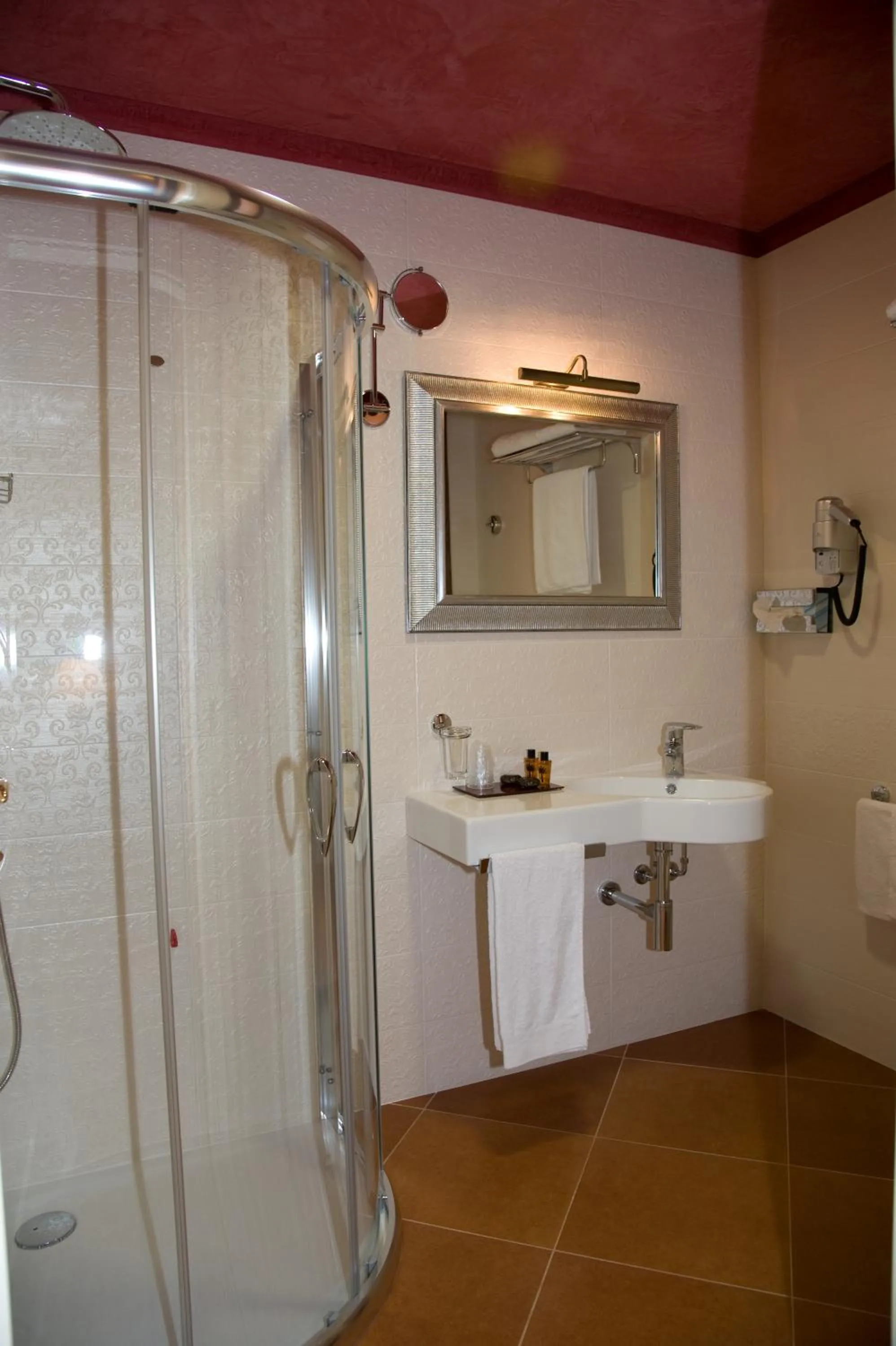 Classic Double Room - single occupancy in Artemis Hotel