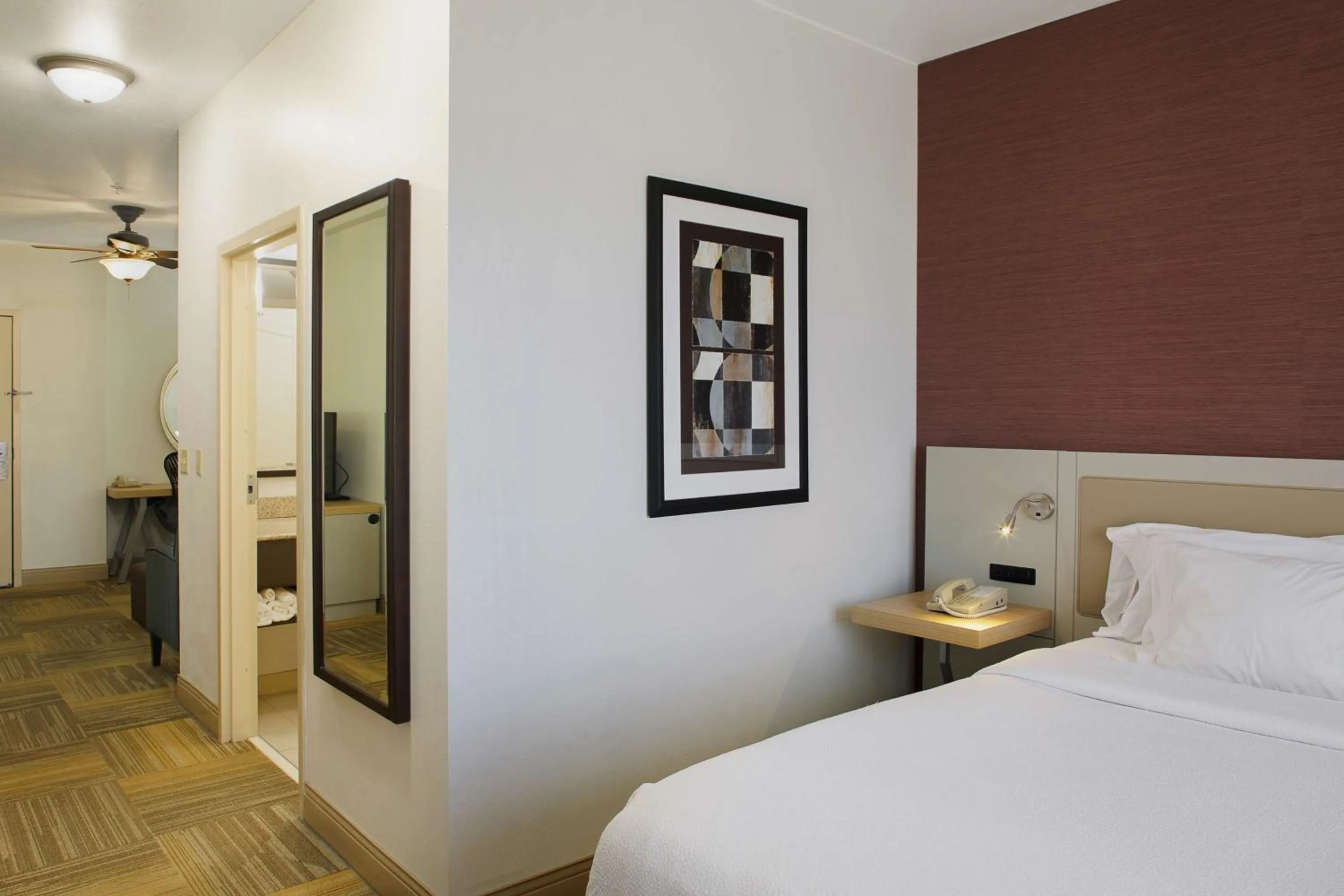 One-Bedroom King Suite in Hilton Garden Inn Jonesboro