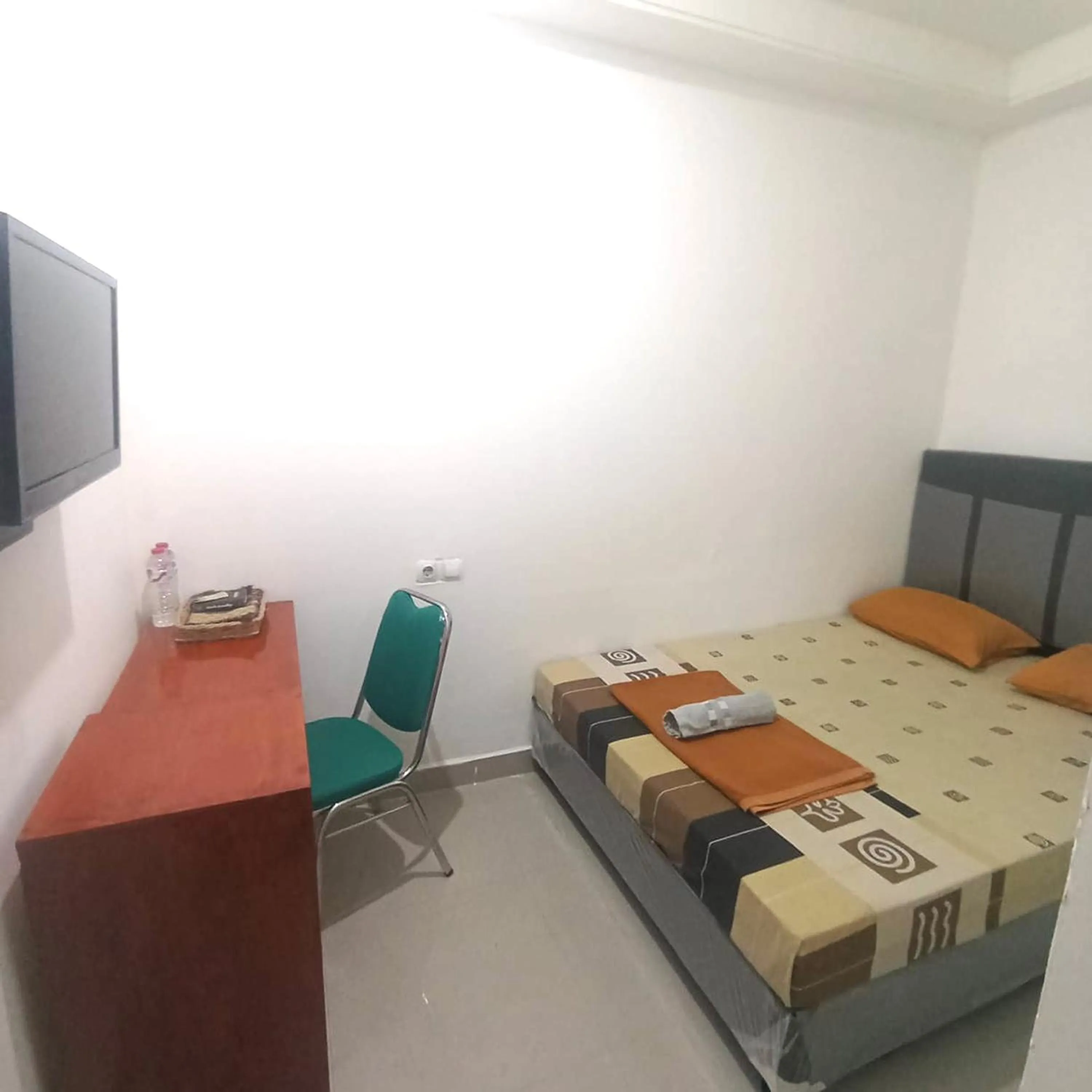 Superior King Room in Habibah Syariah Hotel